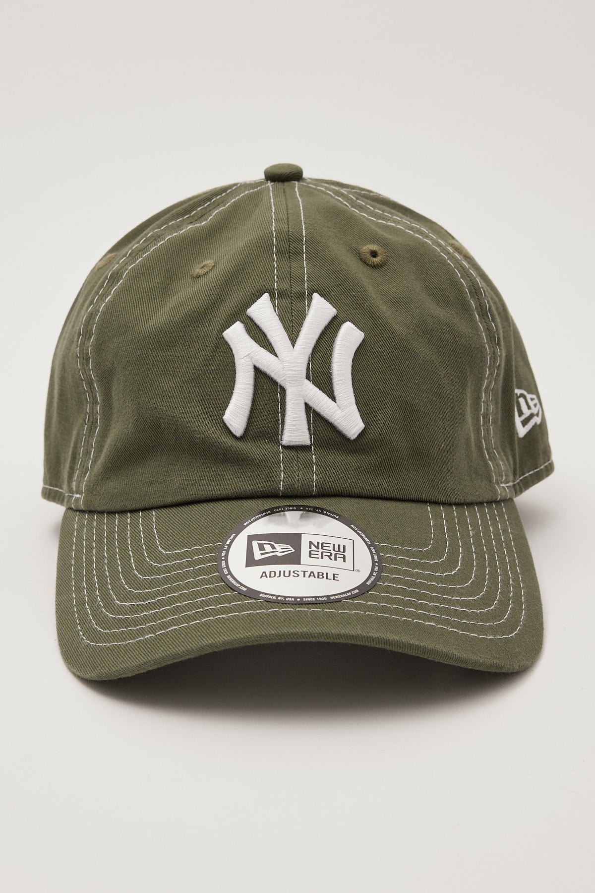 New Era Casual classic NY Yankees New Olive