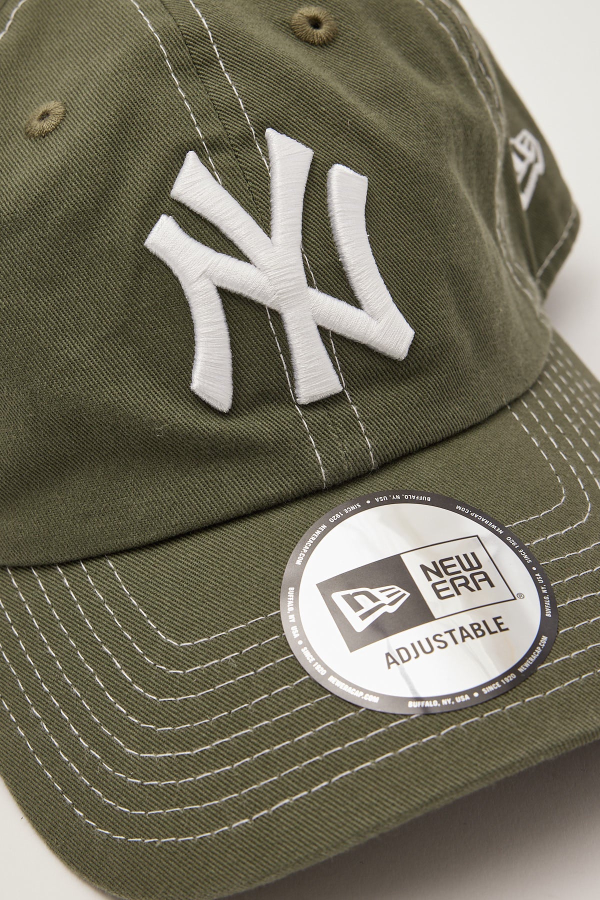 New Era Casual classic NY Yankees New Olive