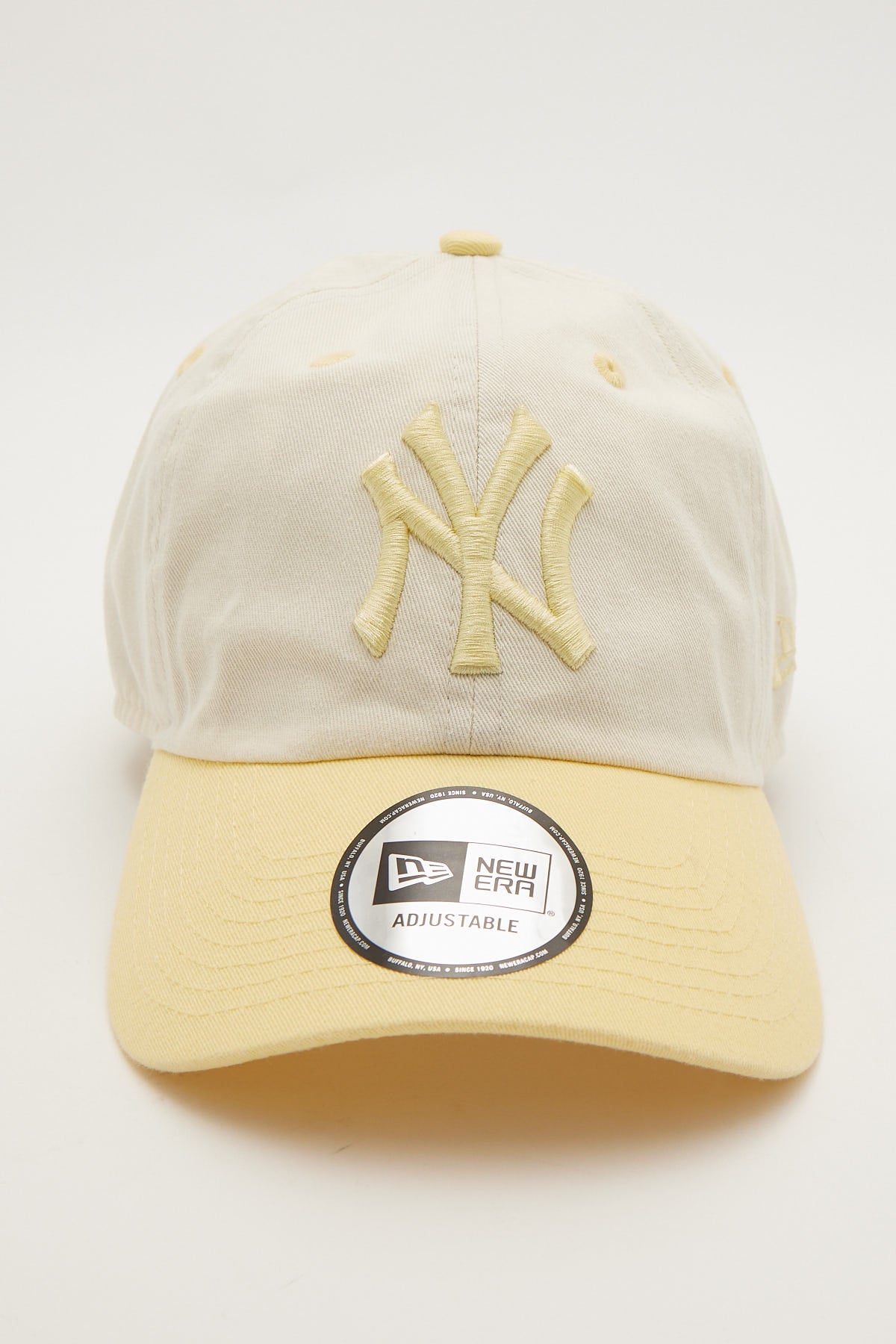 New Era Casual Classic NY Yankees White/Yellow