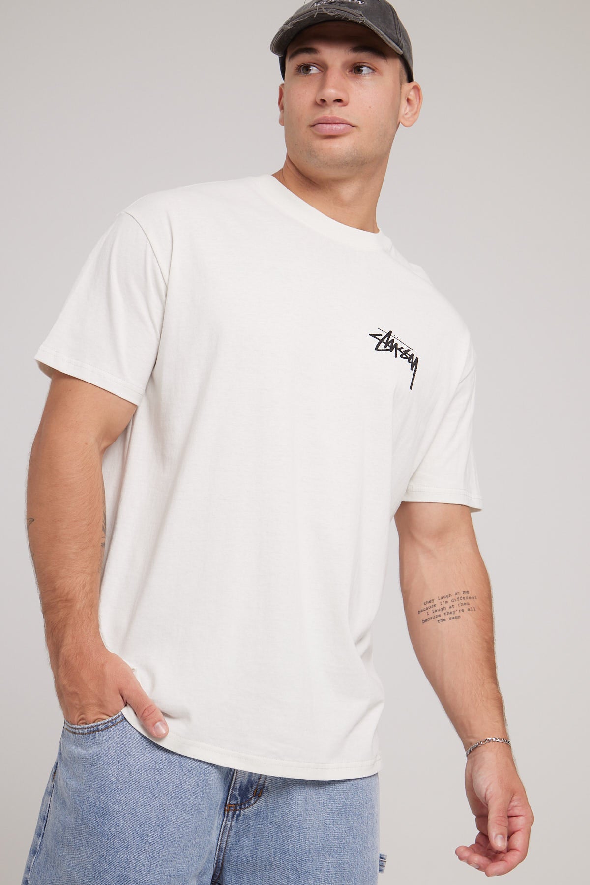 Stussy Fuzzy Dice SS Tee Washed White Washed White