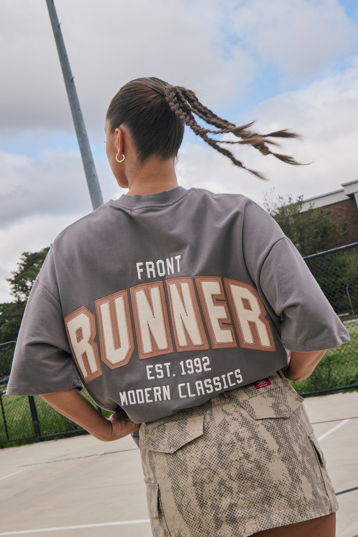 Front Runner Modern Classic Tee Charcoal