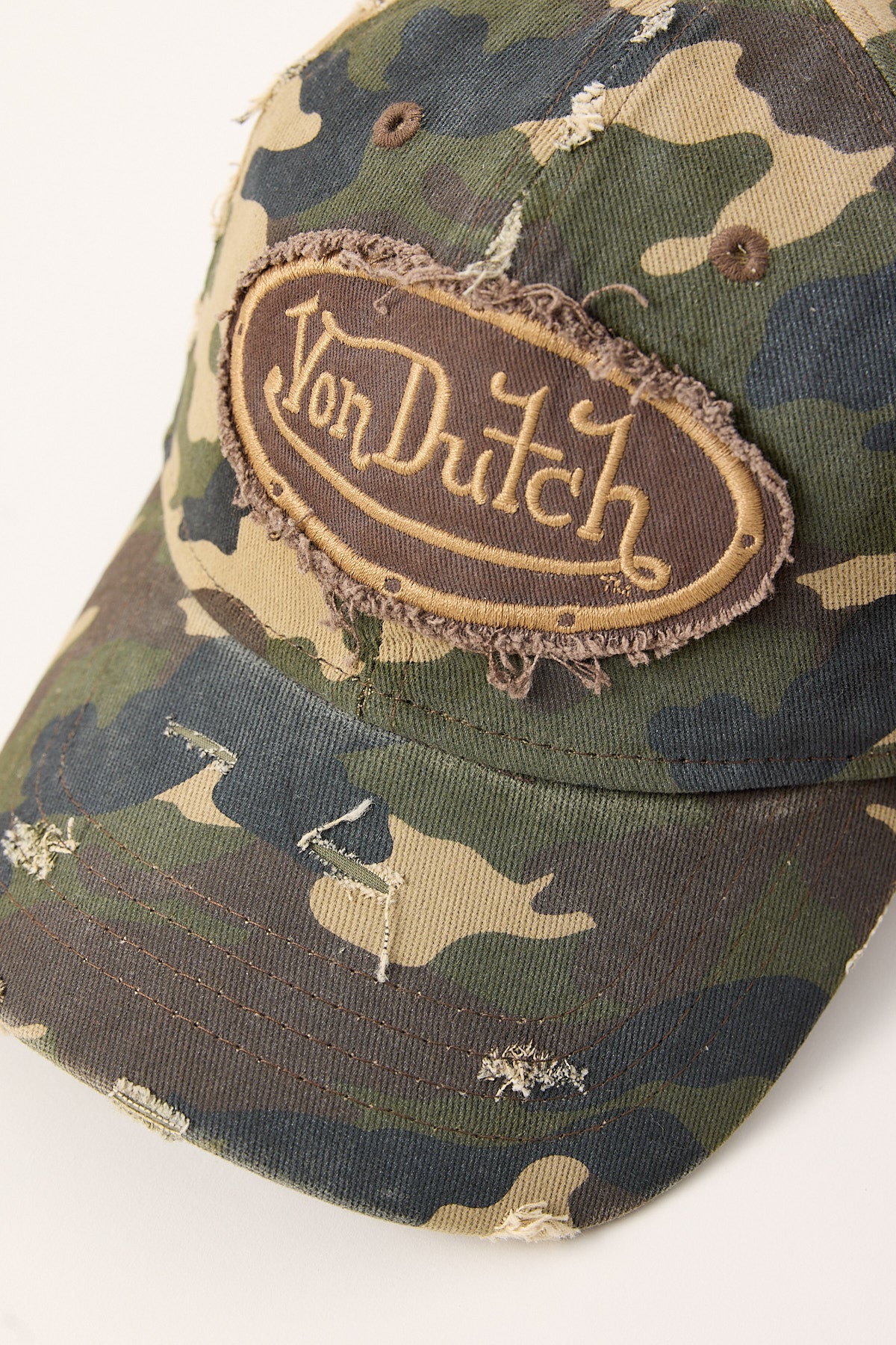 Von Dutch – Universal Store