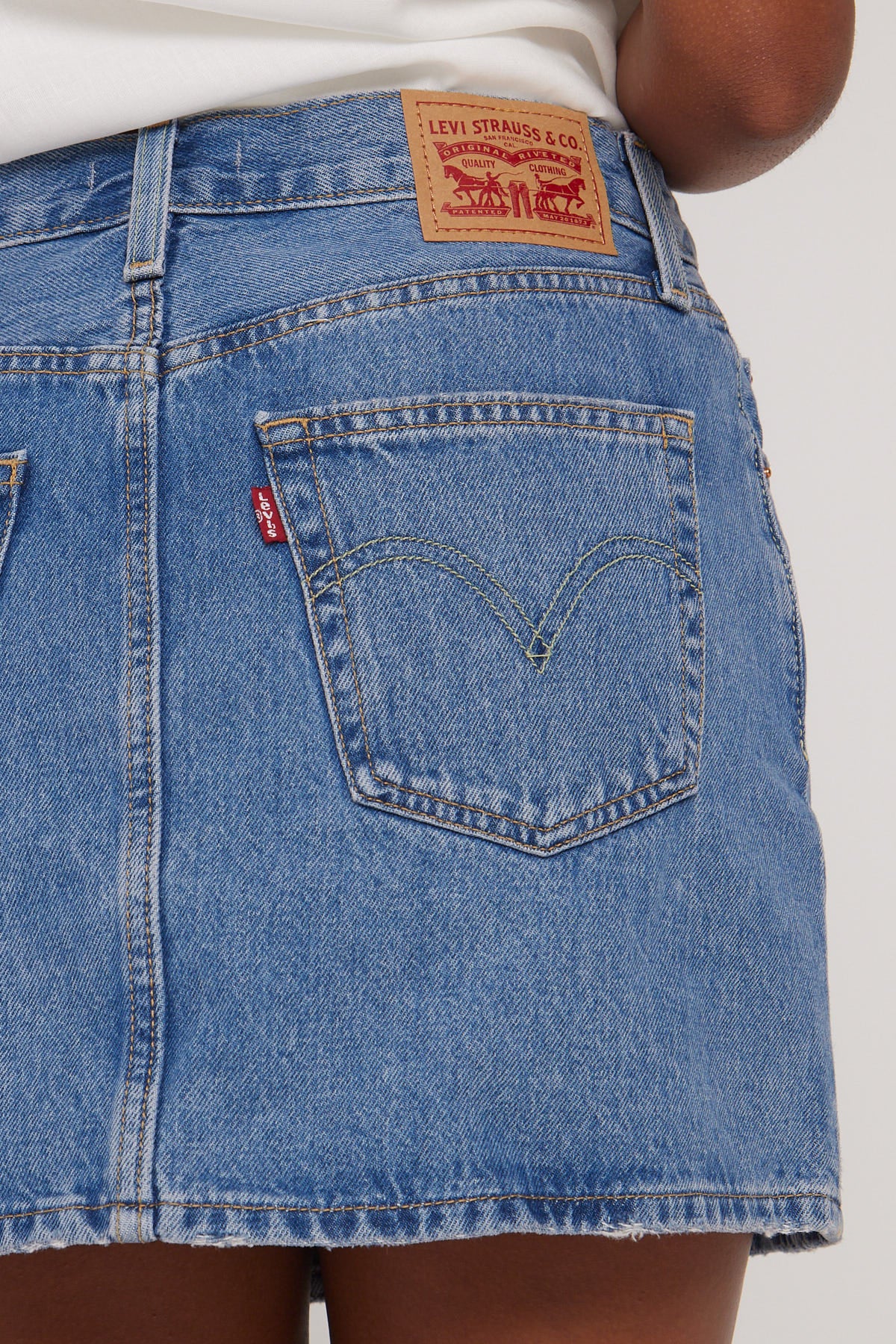 Levi's Icon Skirt Worn In Blue – Universal Store