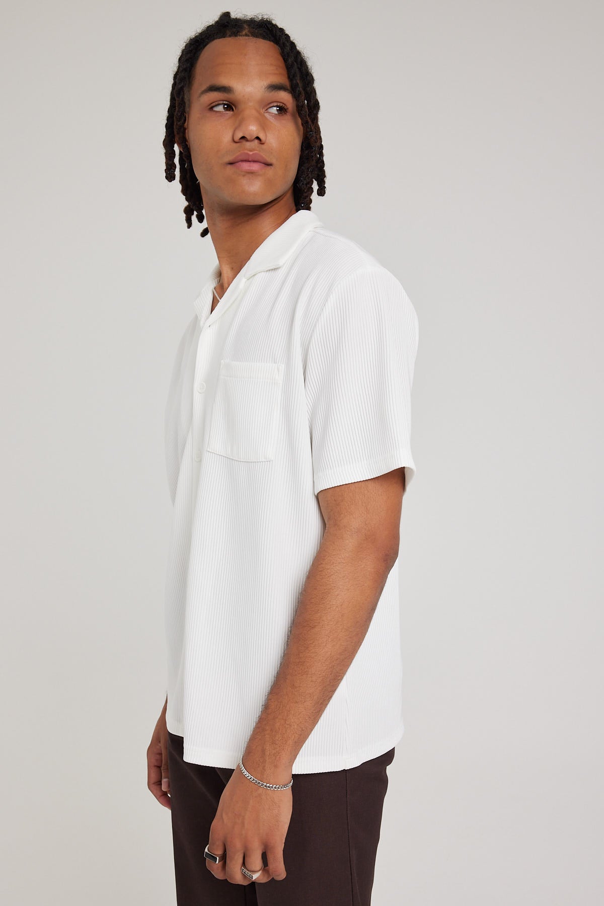 Common Need Brooklyn Pleated Resort Shirt White