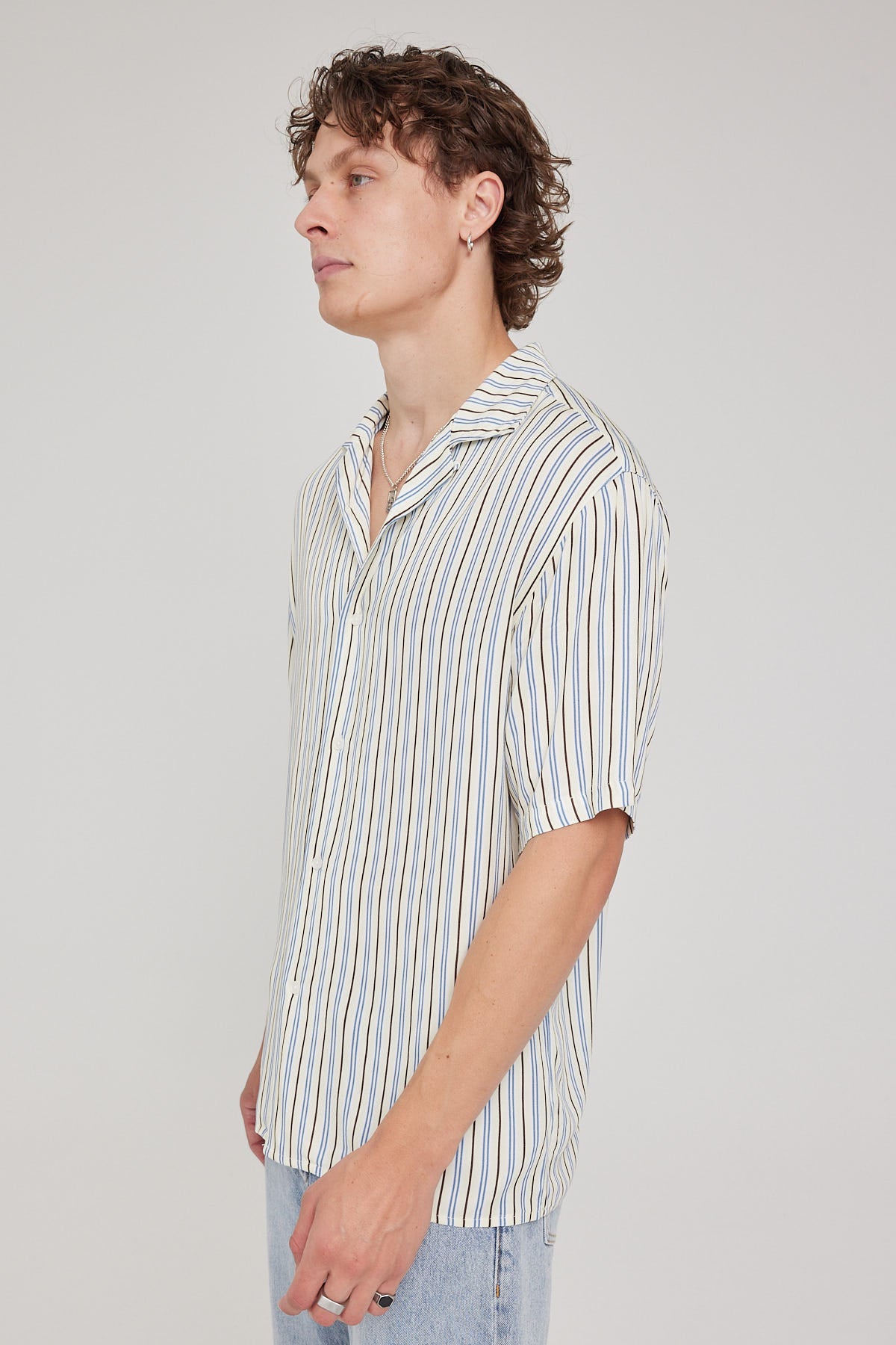 Common Need Fresh Stripe Shirt Ecru Strip