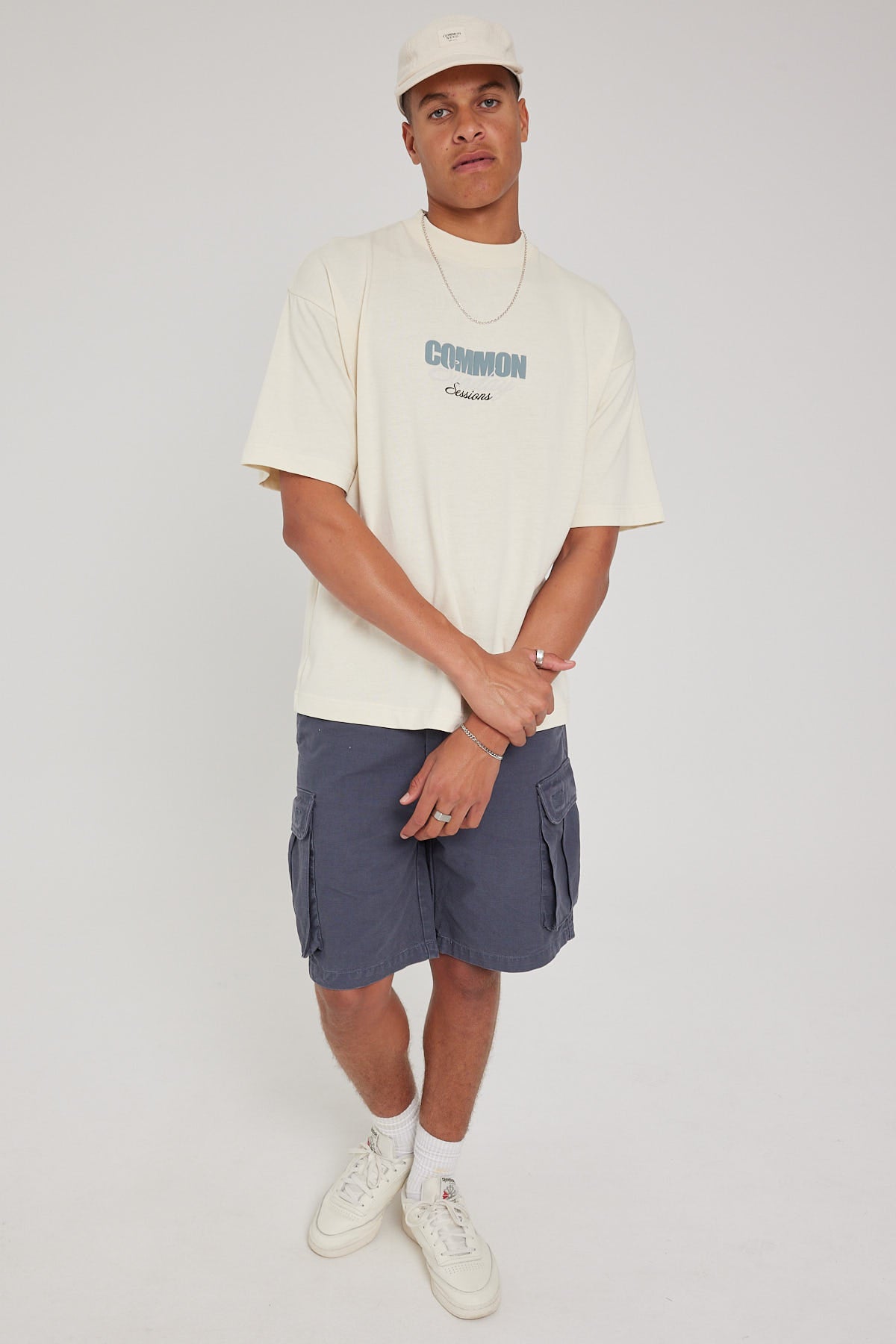 Common Need Session Easy Tee Off White