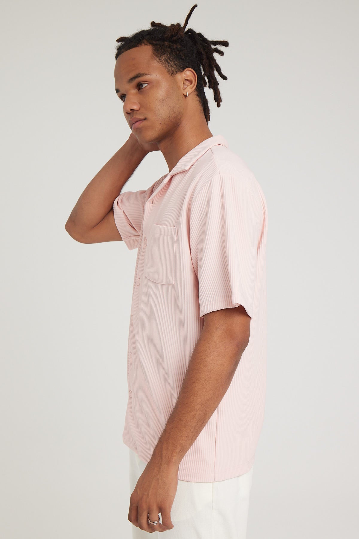 Common Need Austin Pleated Resort Shirt Pastel Pink