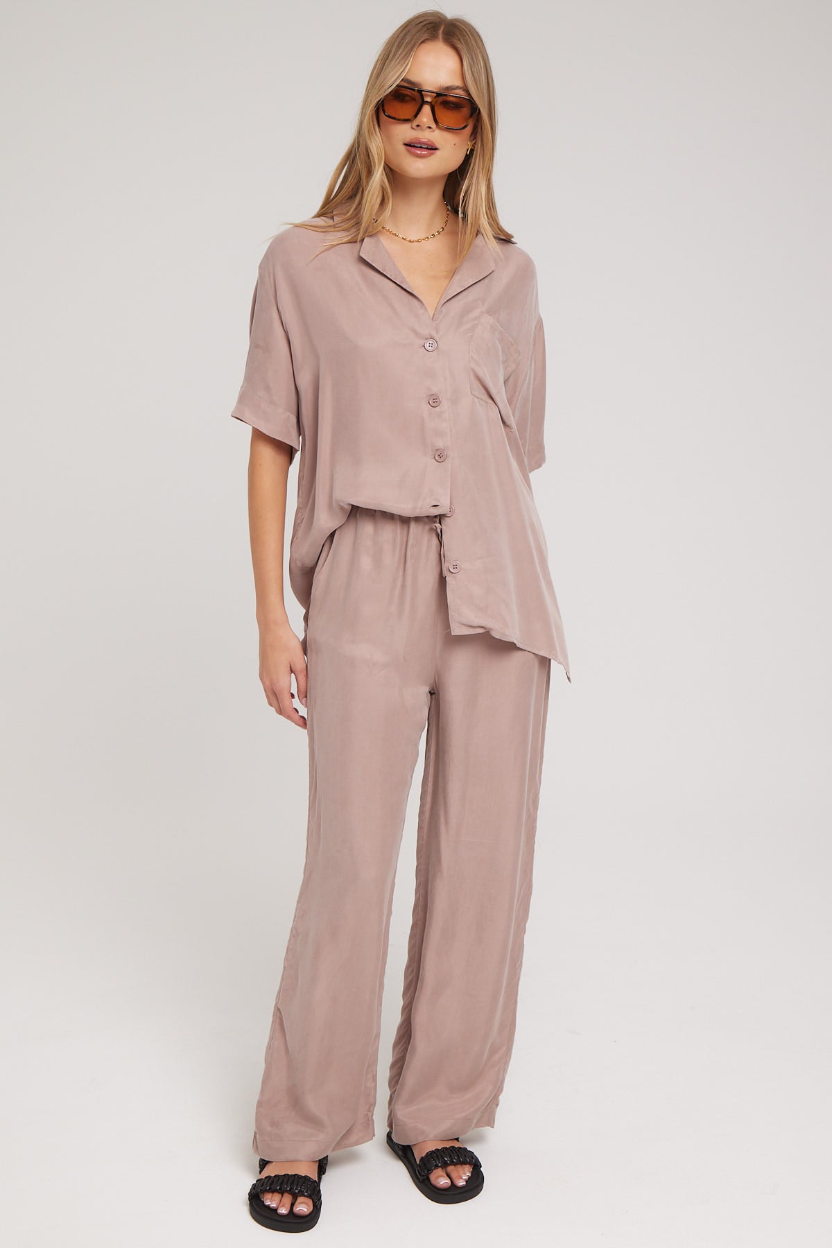 Perfect Stranger Ace Cupro Pant Taupe