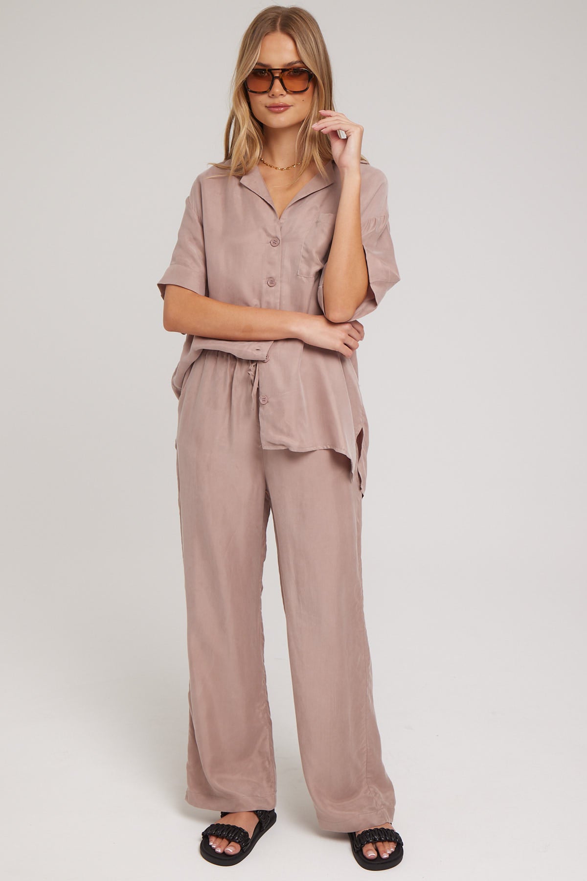 Perfect Stranger Ace Cupro Pant Taupe
