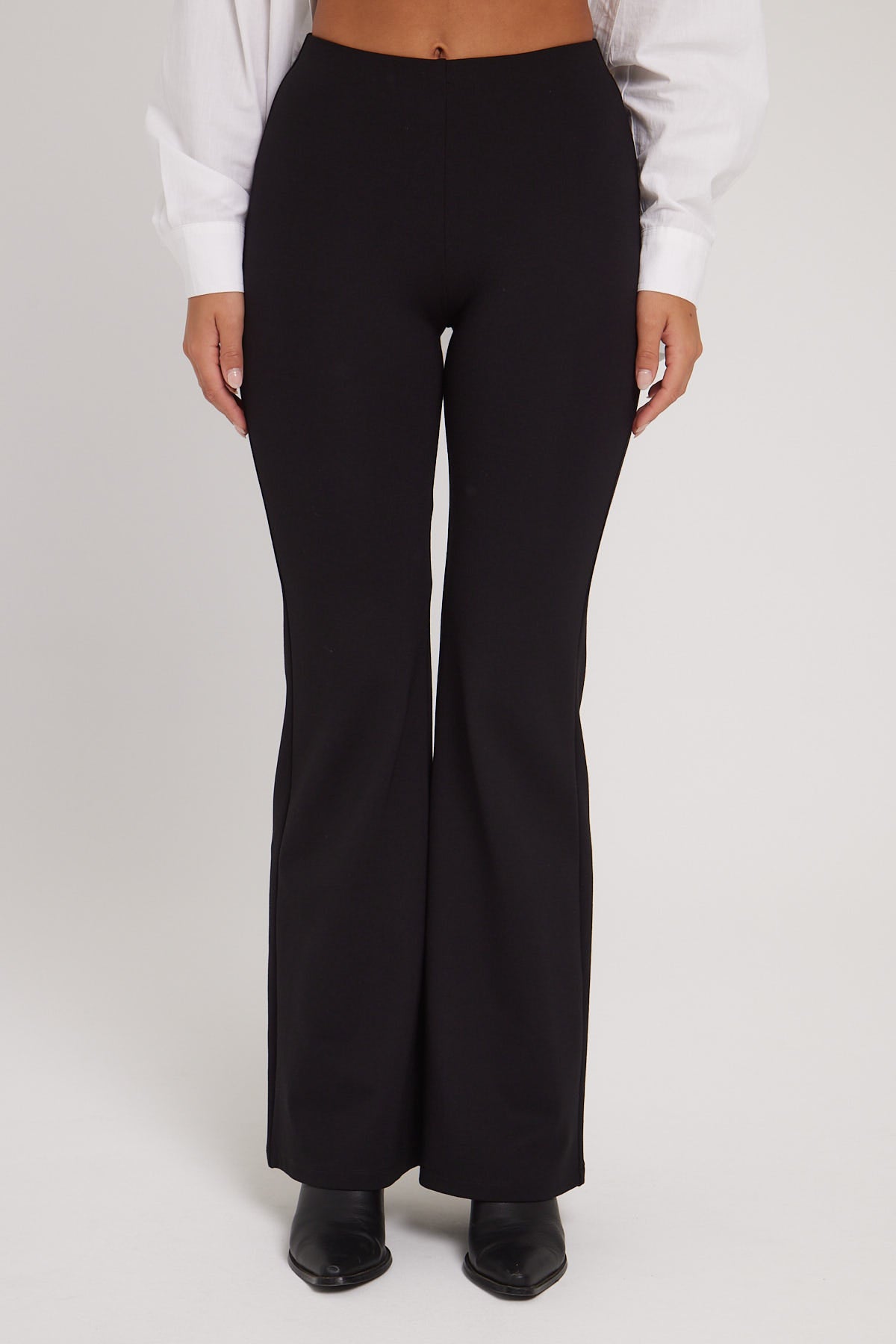 Luck & Trouble Jace Flare Pant Black – Universal Store
