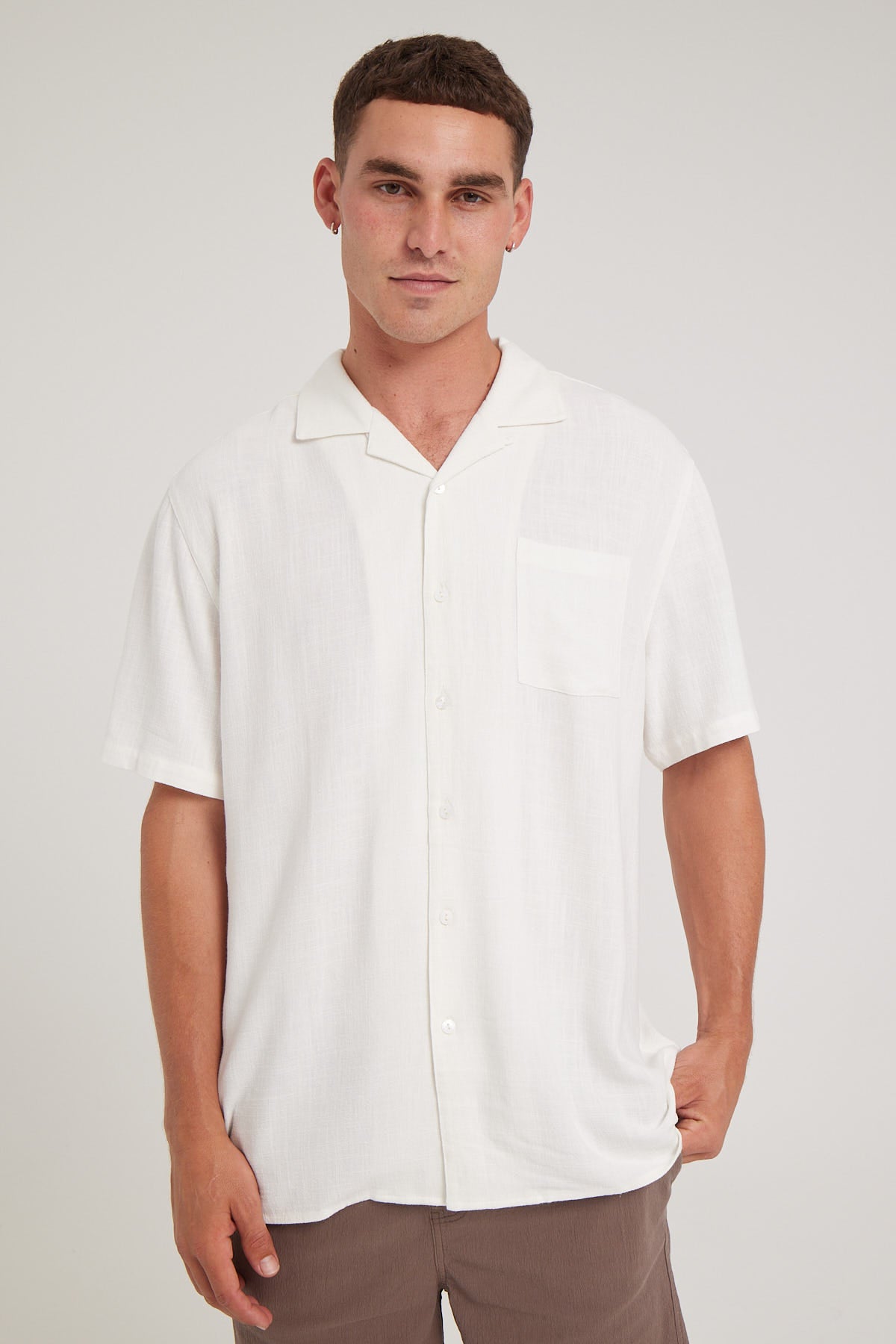 Common Need Truth Resort Shirt White – Universal Store