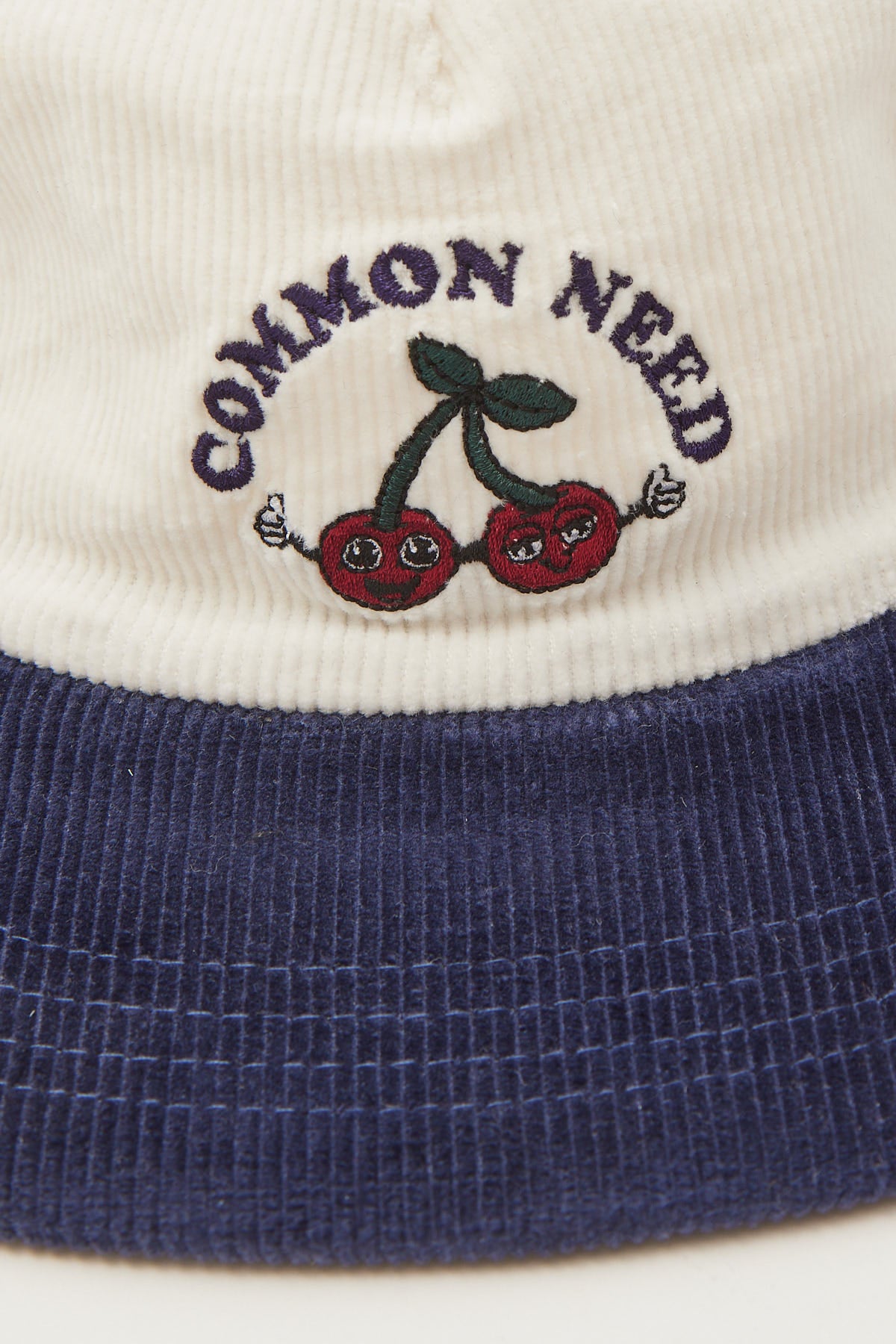 Common Need Cherries Cord Skate Cap Off White/Navy