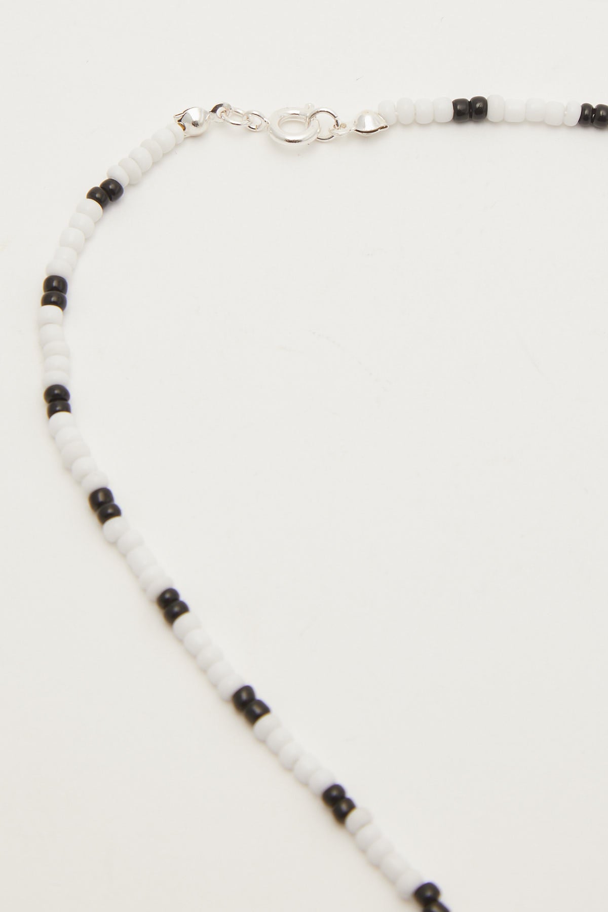 Common Need Ocean Beaded Necklace White