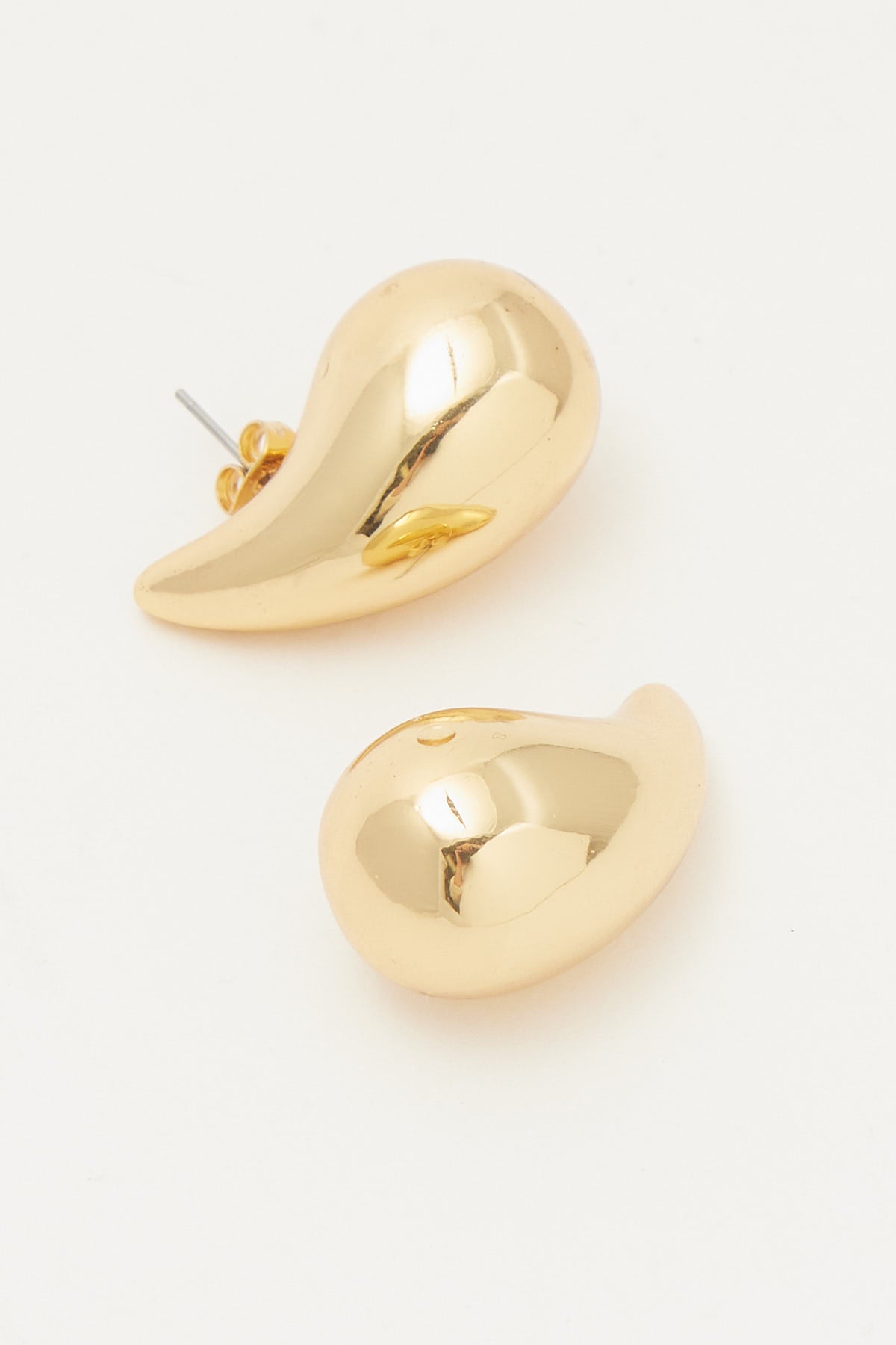 Perfect Stranger Sophia Earrings Gold – Universal Store