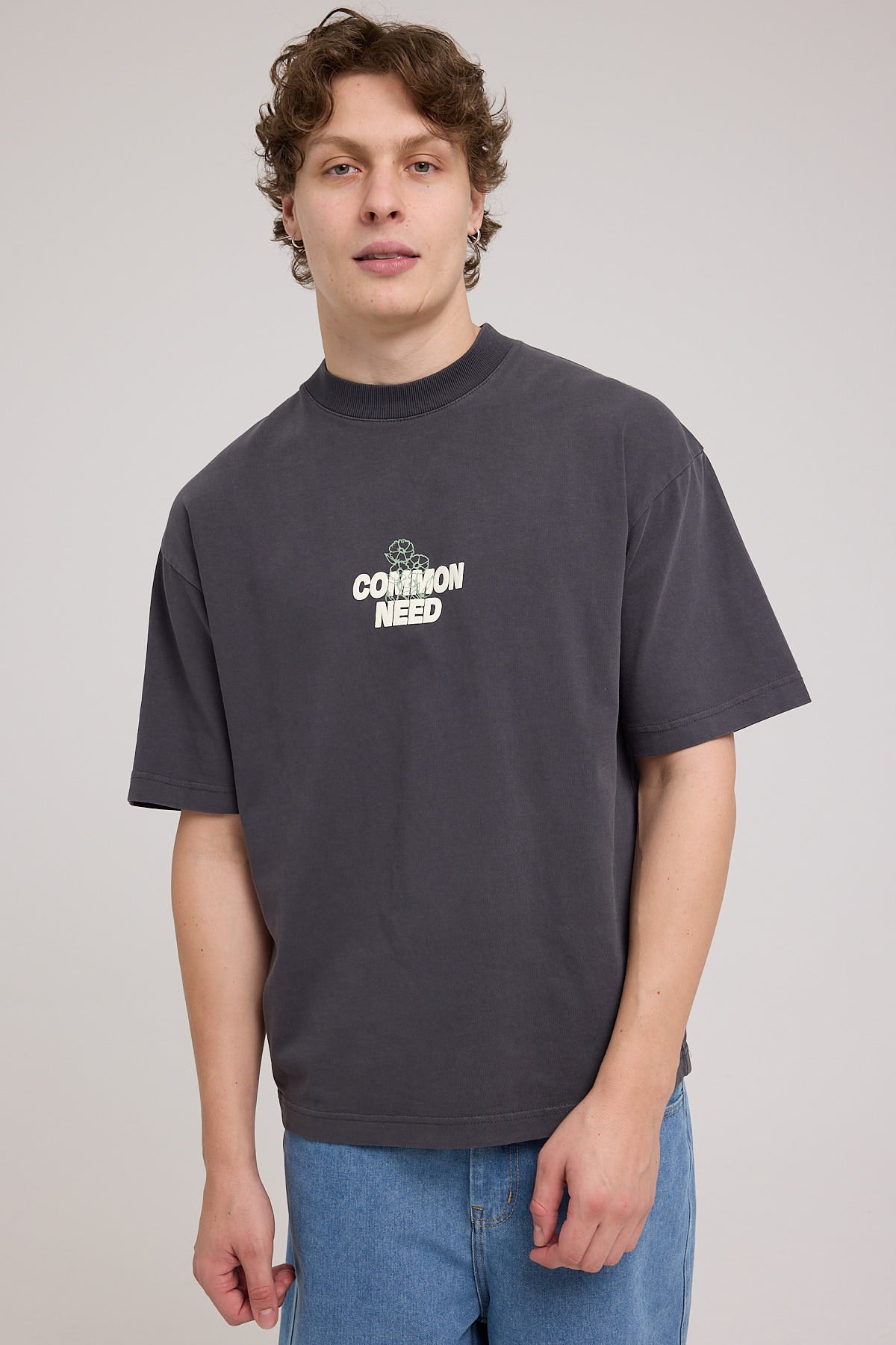 Common Need Sprout Easy Tee Washed Black