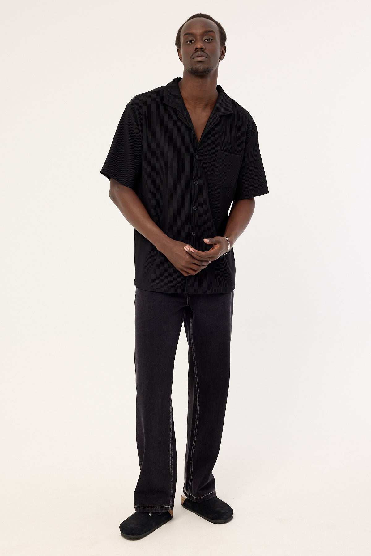 Common Need Austin Pleated Resort Shirt Black