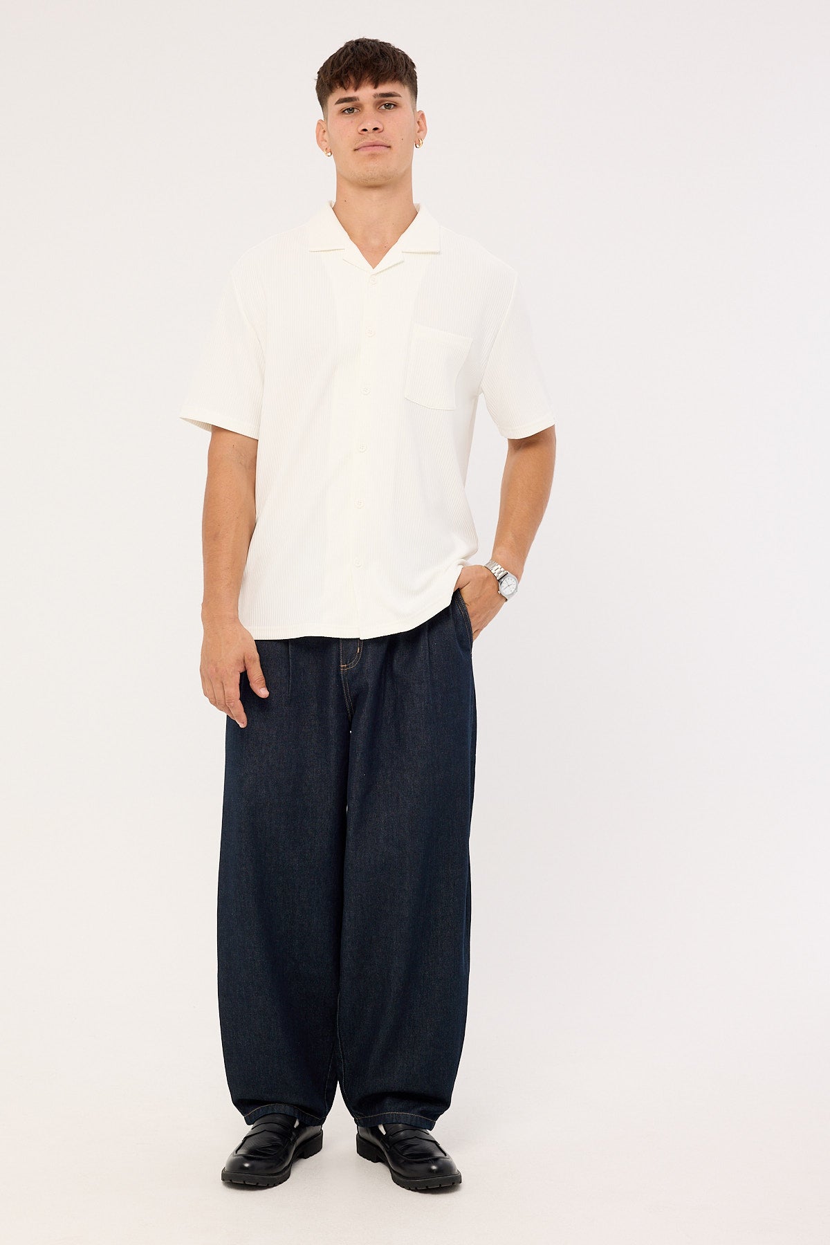 Common Need Austin Pleated Resort Shirt White