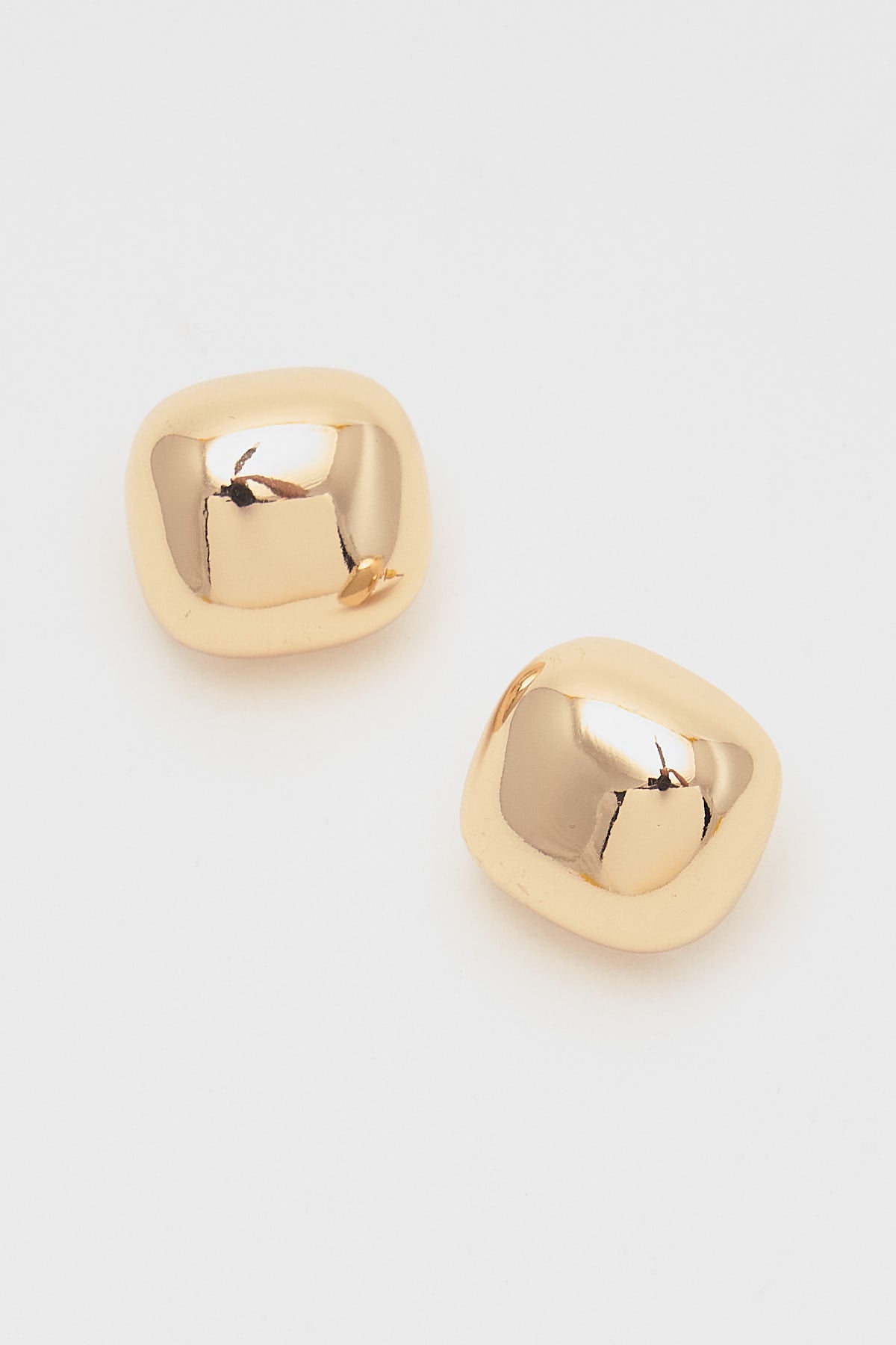 Perfect Stranger Amaliah Round Square Earrings Gold