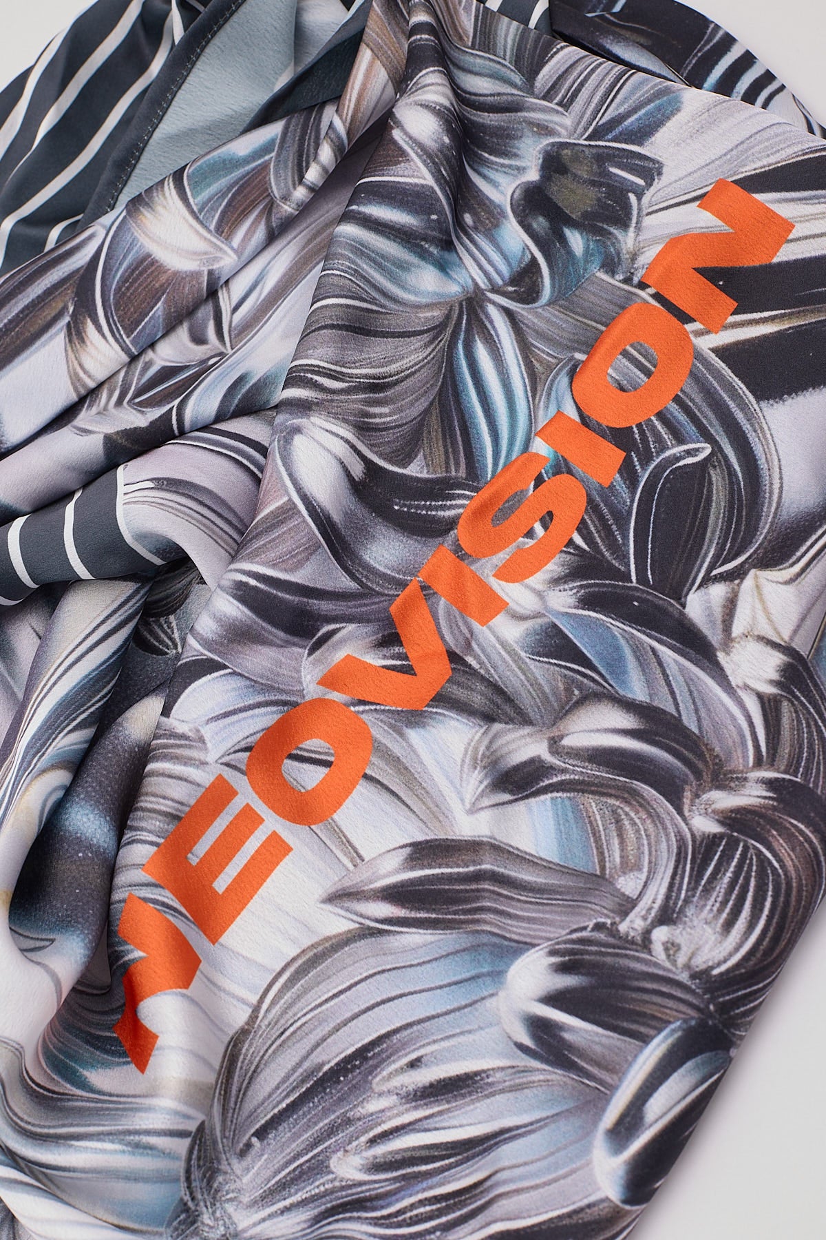 Women's Scarves – Universal Store