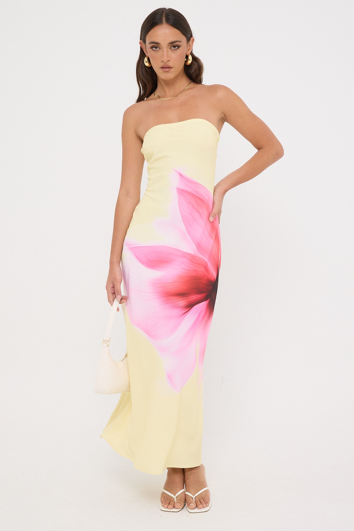 Perfect Stranger Store Design Perfect Stranger | Women's Clothing & Accessories – Universal Store