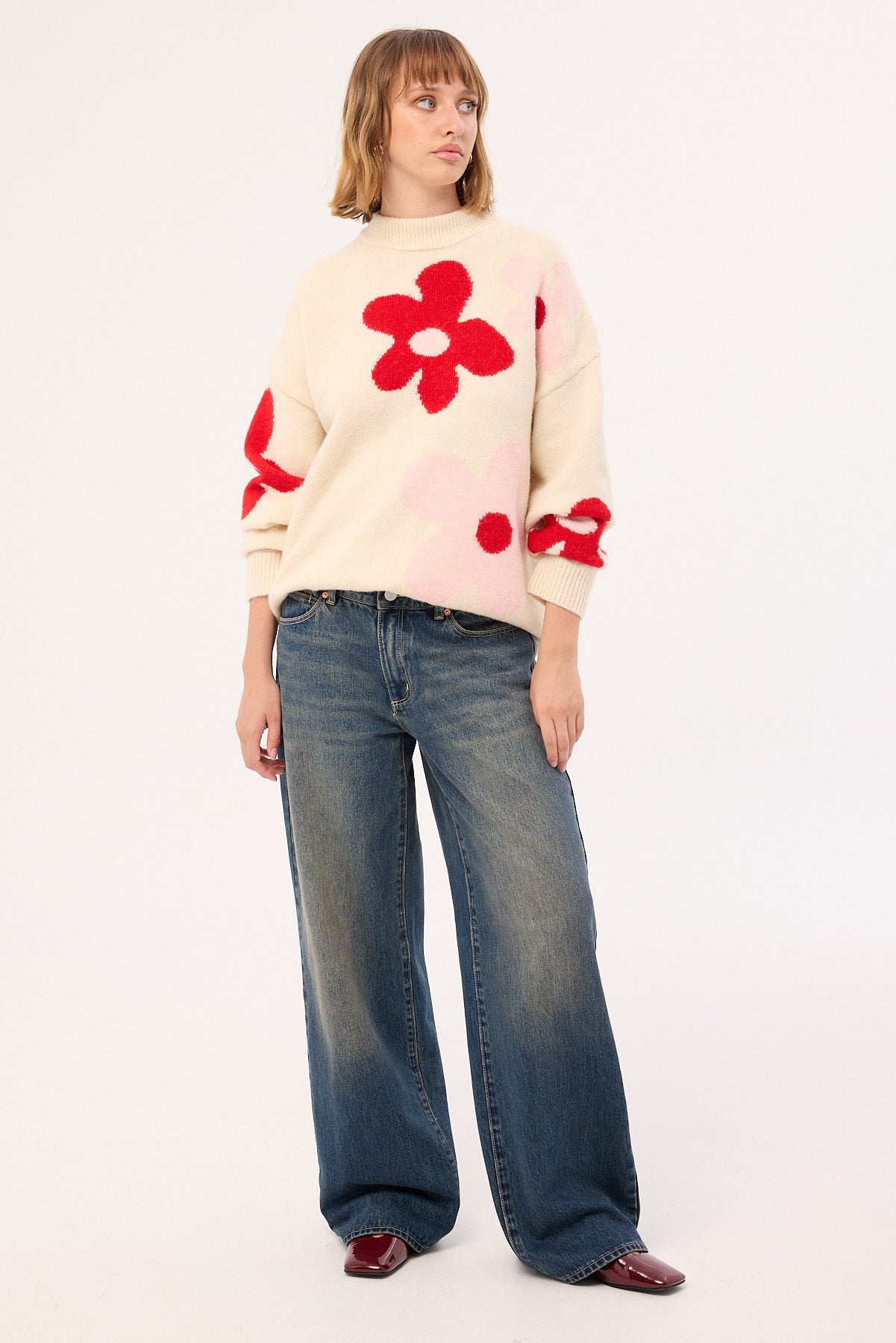 Perfect Stranger Posey Floral Knit Jumper Cream Print – Universal