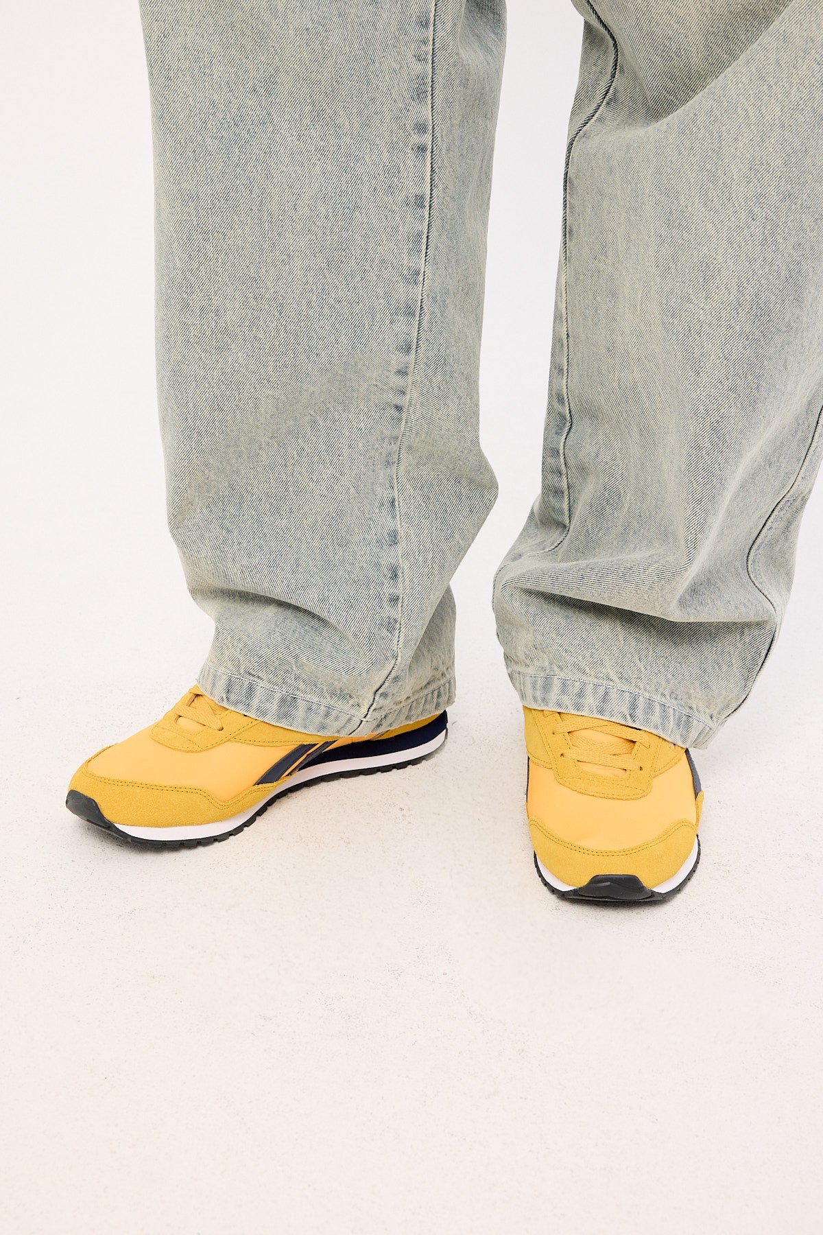 Reebok Classic Az Sneaker Collegiatte Gold