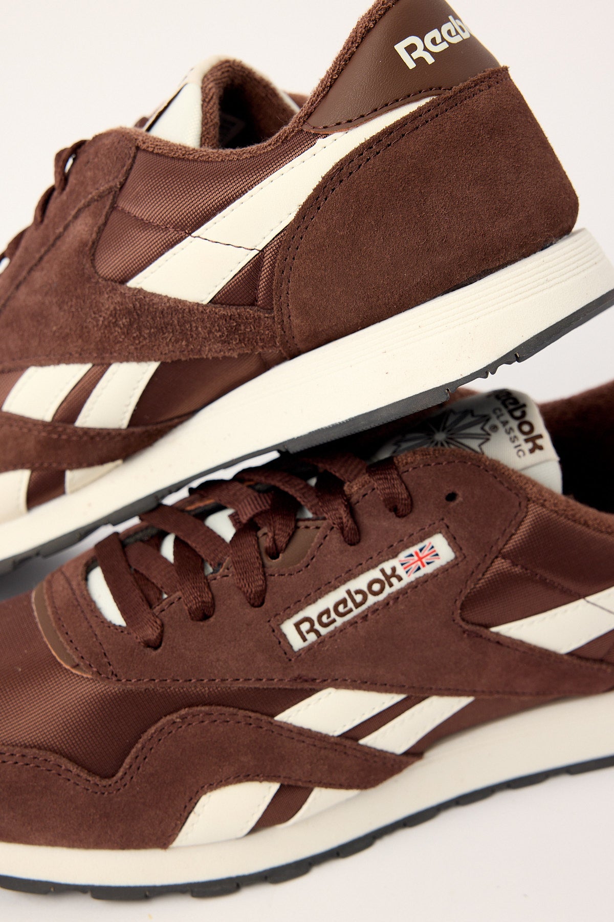 Reebok Classic Nylon Sneaker Campus Brown