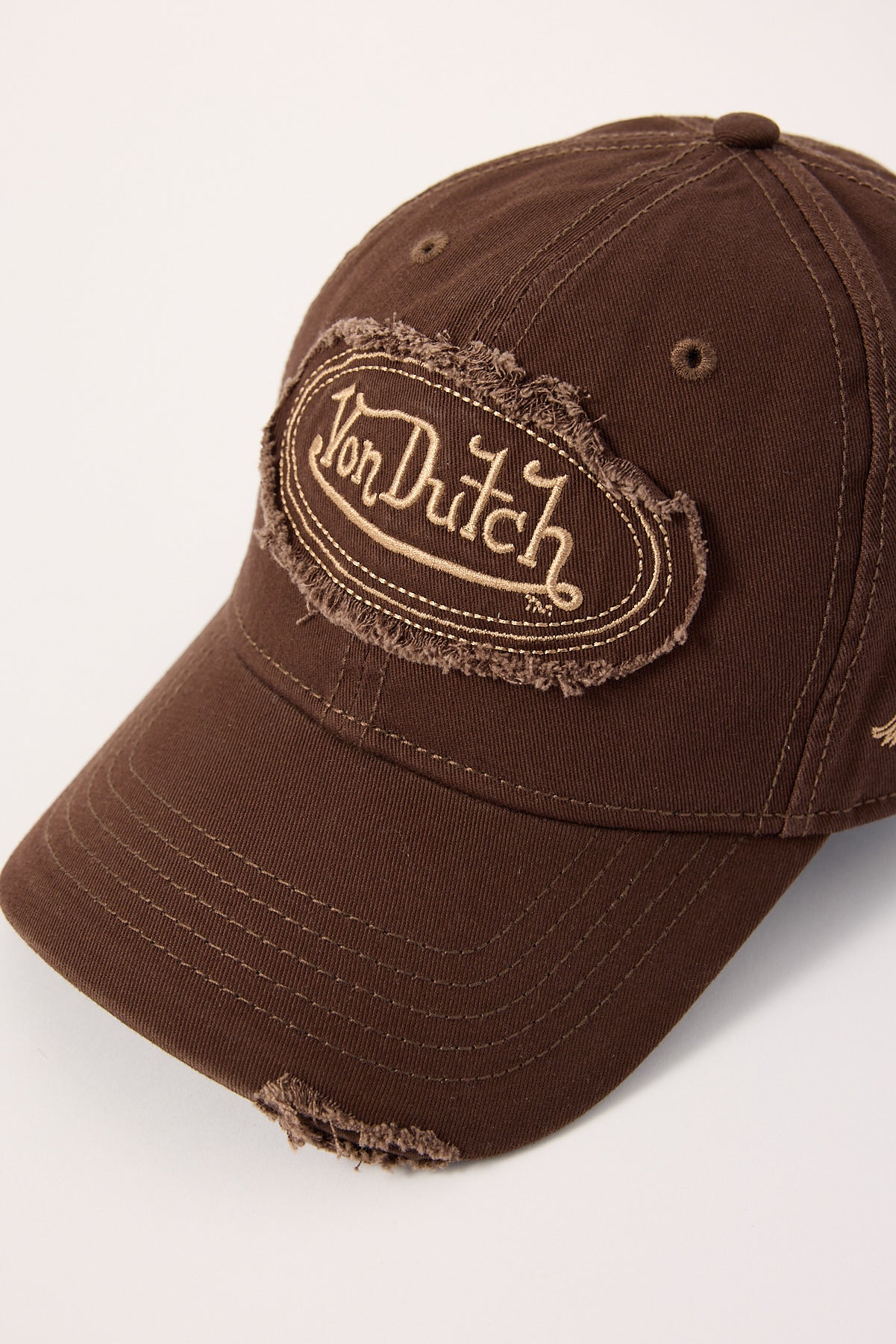 Von Dutch – Universal Store