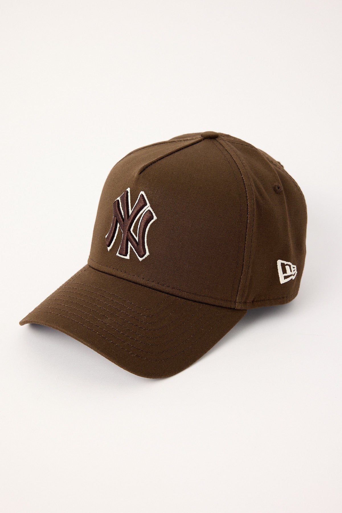 New Era 9Forty A-Frame Cooperstown World Series New York Yankee Light Bronze/Grey UV