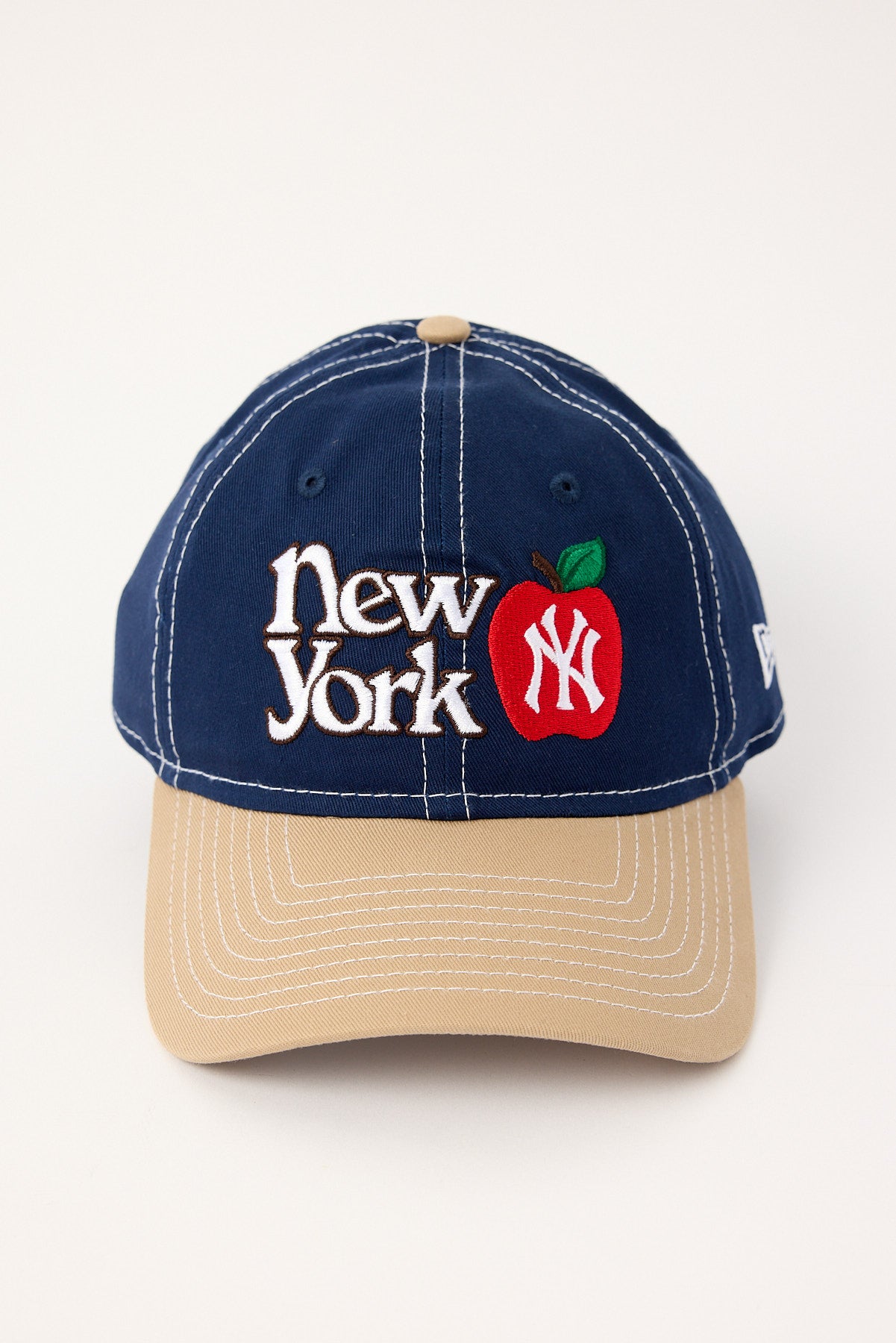 New Era 9Twenty NY Apple Contrast New York Yankees Cap Oceanside Blue/Camel UV
