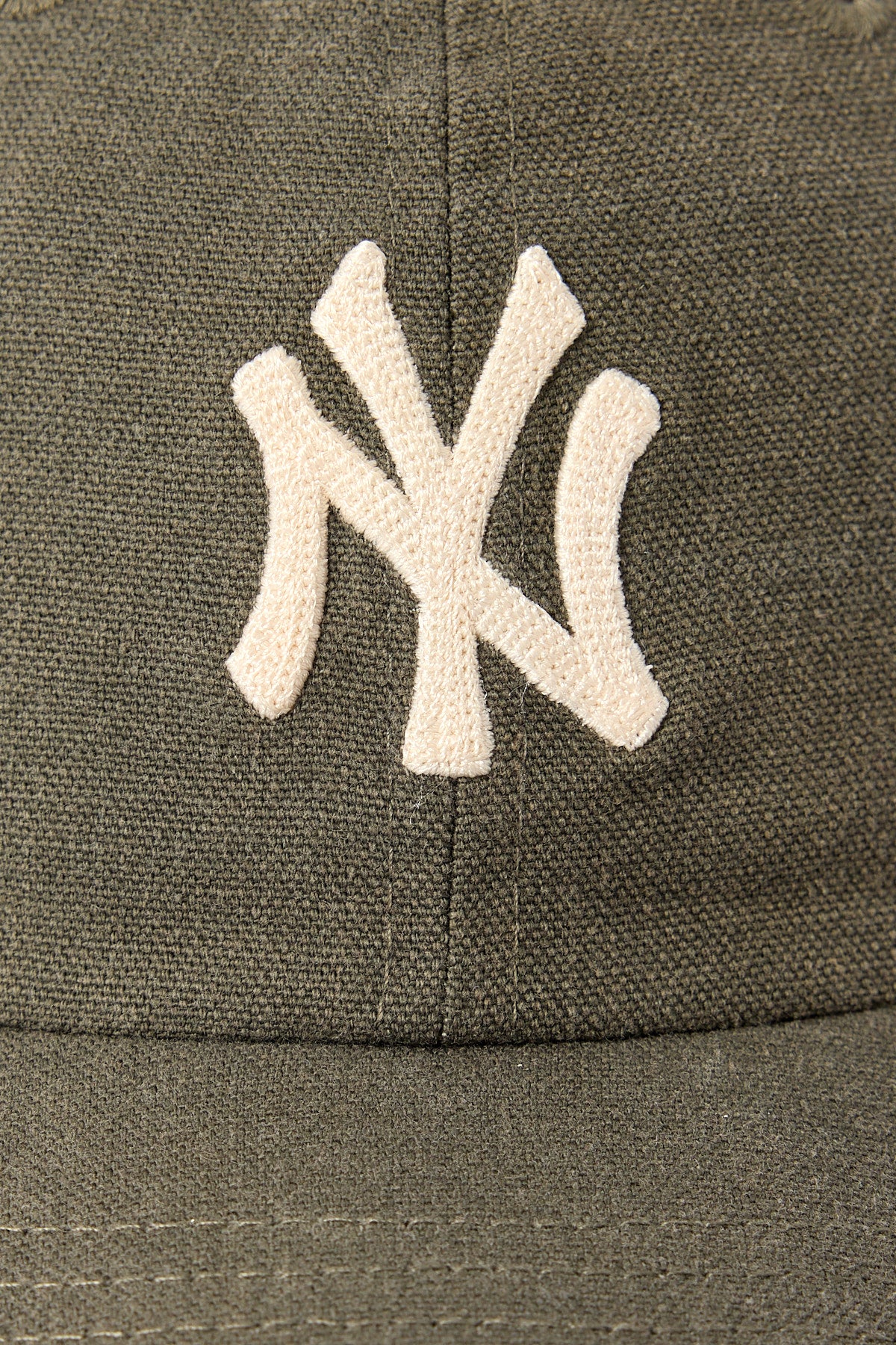 New Era Casual Classic Canvas Chainstitch New York Yankees Cap Moss/Moss UV
