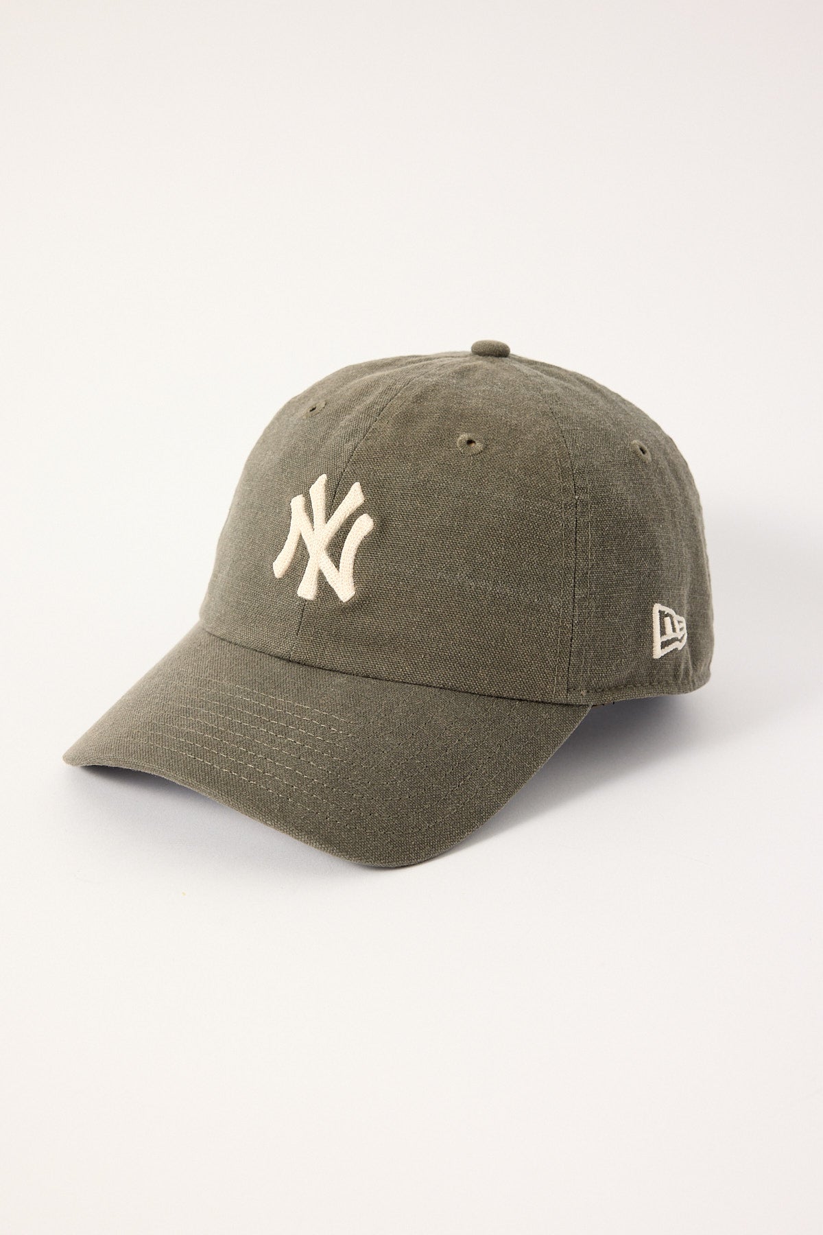 New Era Casual Classic Canvas Chainstitch New York Yankees Cap Moss/Moss UV