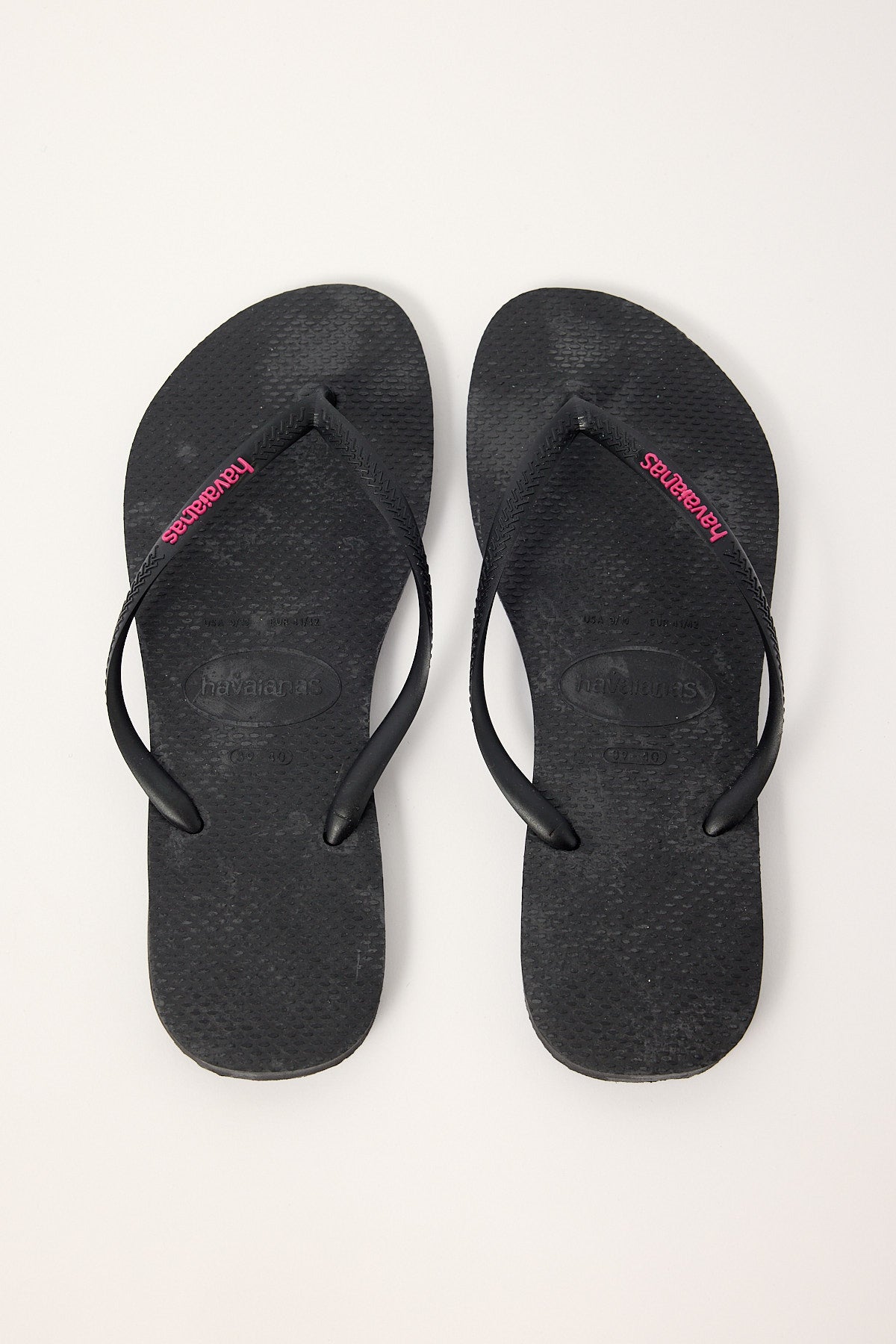 Havaianas Slim Rubber Logo Thong Black Neon Pink