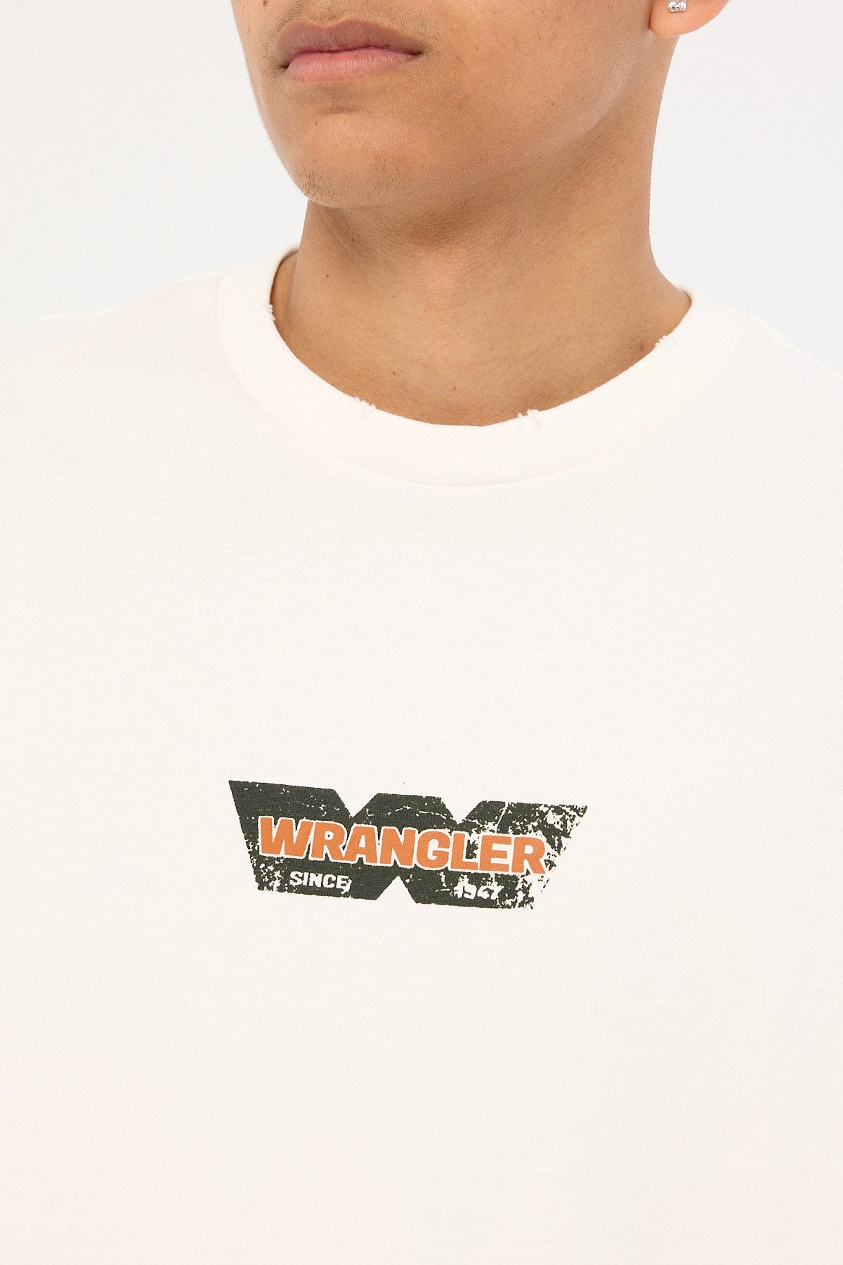 Wrangler Durable Slacker Tee Vintage White