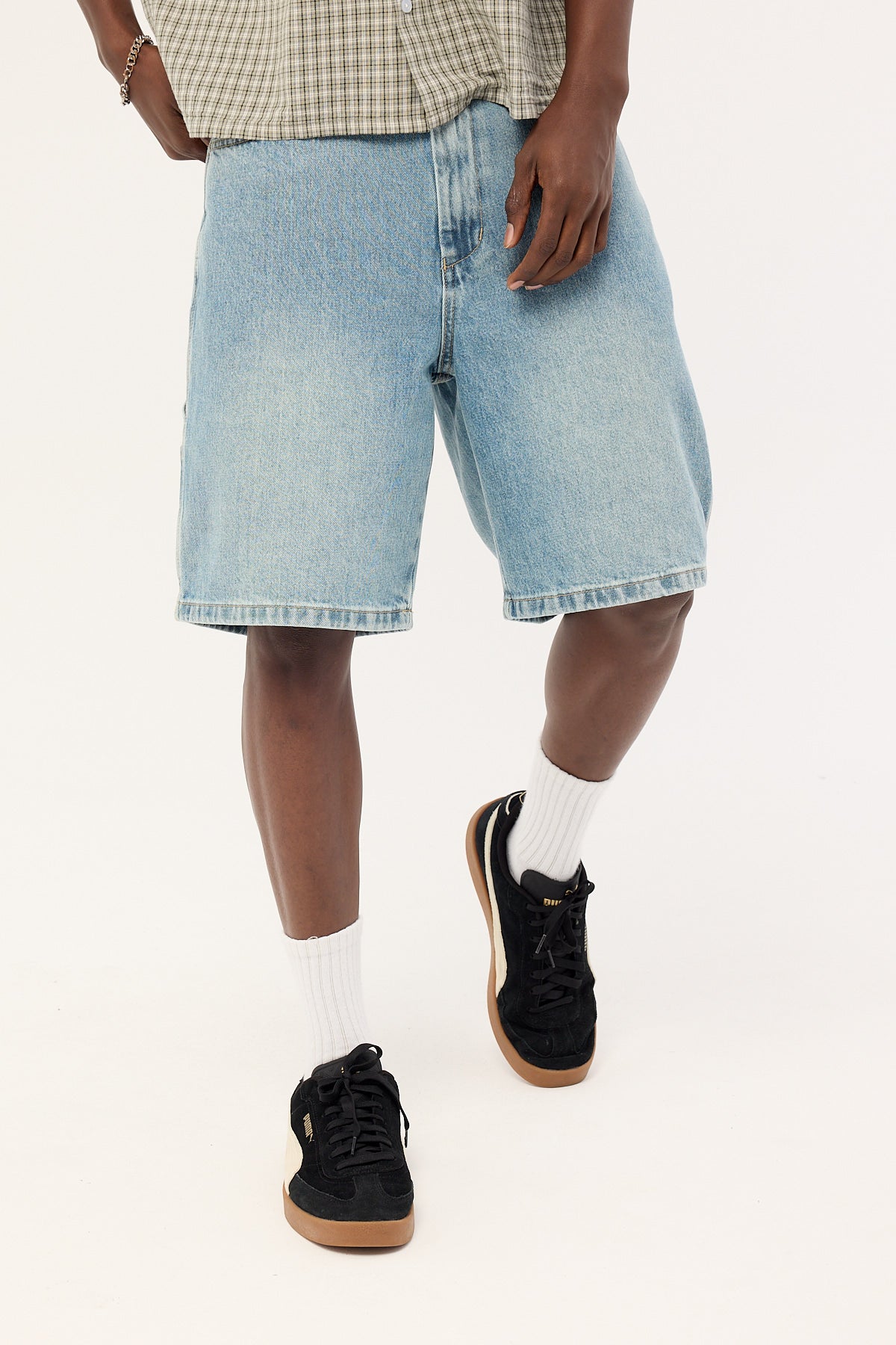 Worship Carpenter Jean Short Light N Dirty