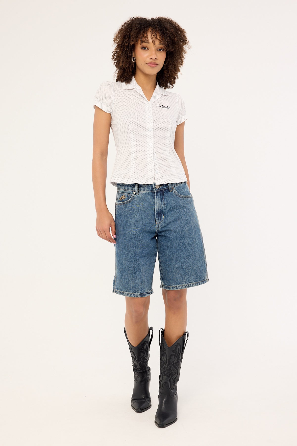 Worship Logorama Sloucher Short Odyssey