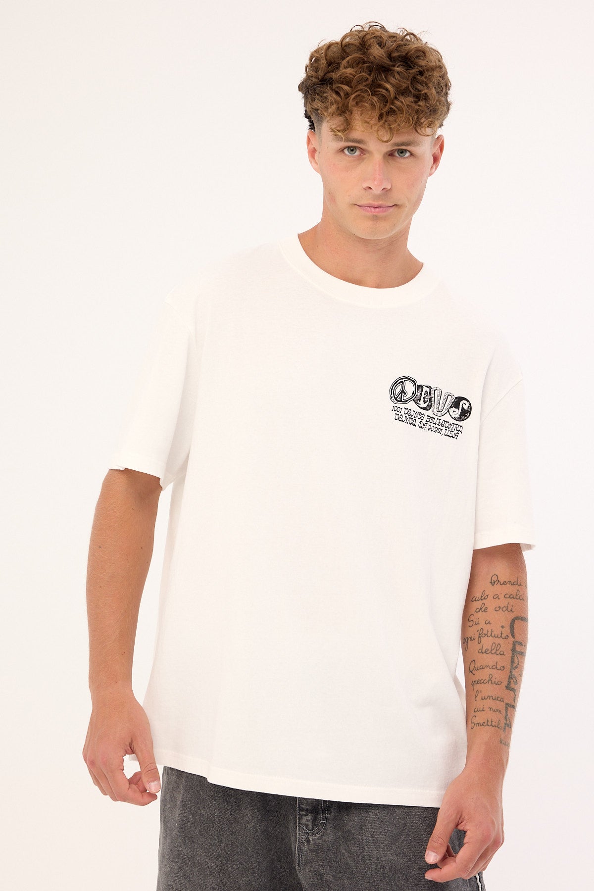 Deus Ex Machina Labyrinth Tee Vintage White