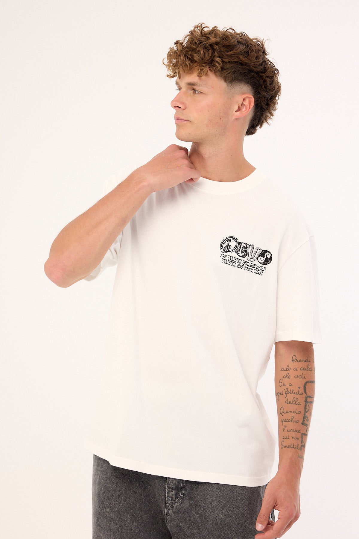 Deus Ex Machina Labyrinth Tee Vintage White