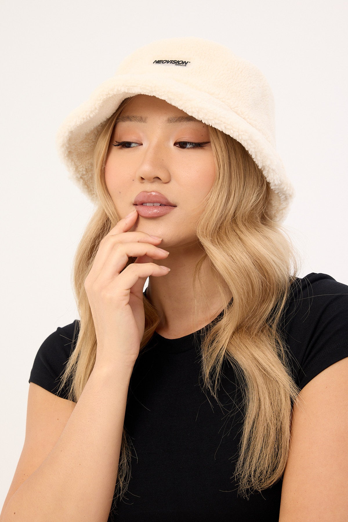 Neovision Orbital Teddy Hat Cream