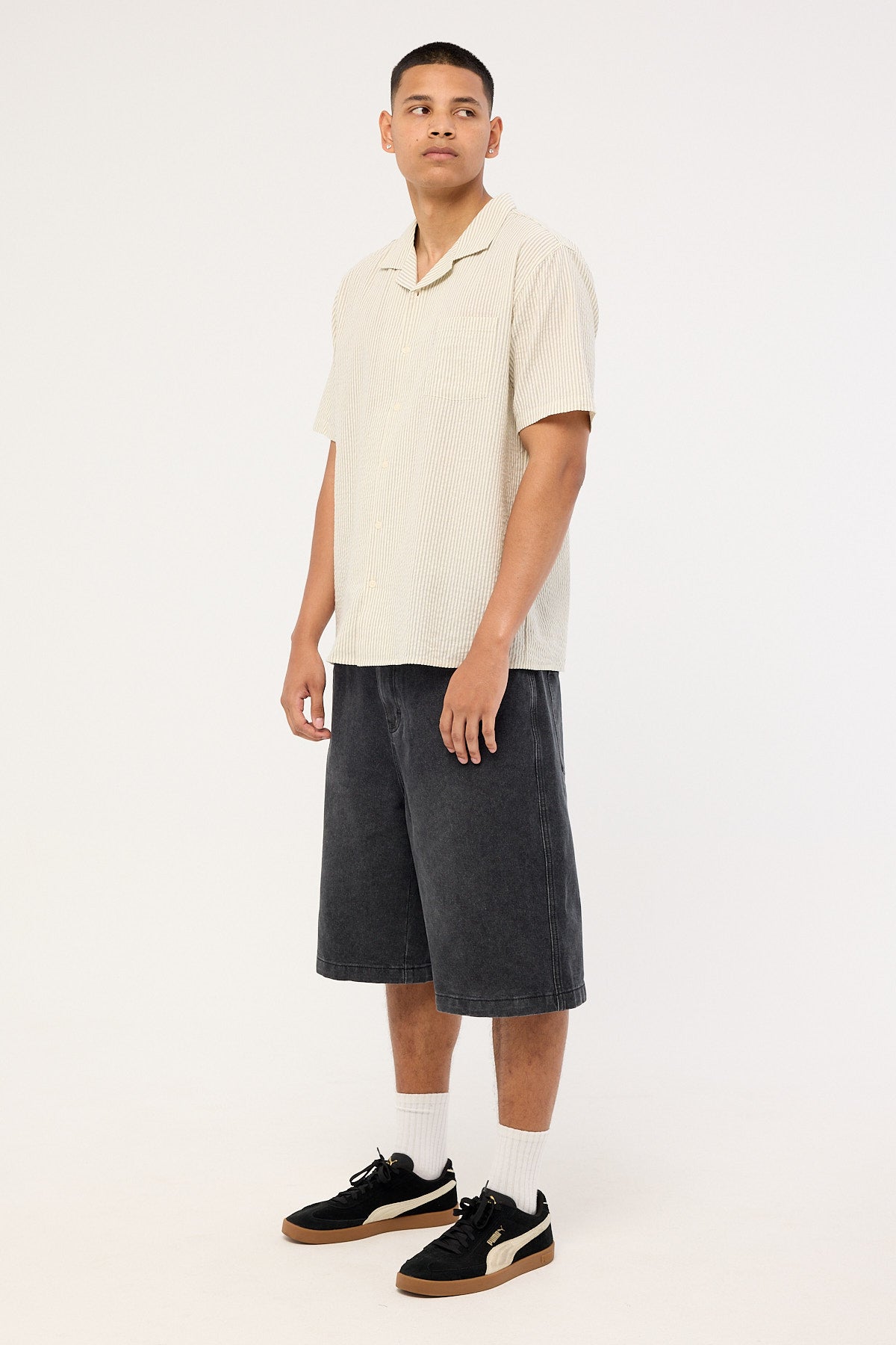 Xlarge Baggy Bull Denim 91 Short Faded Black