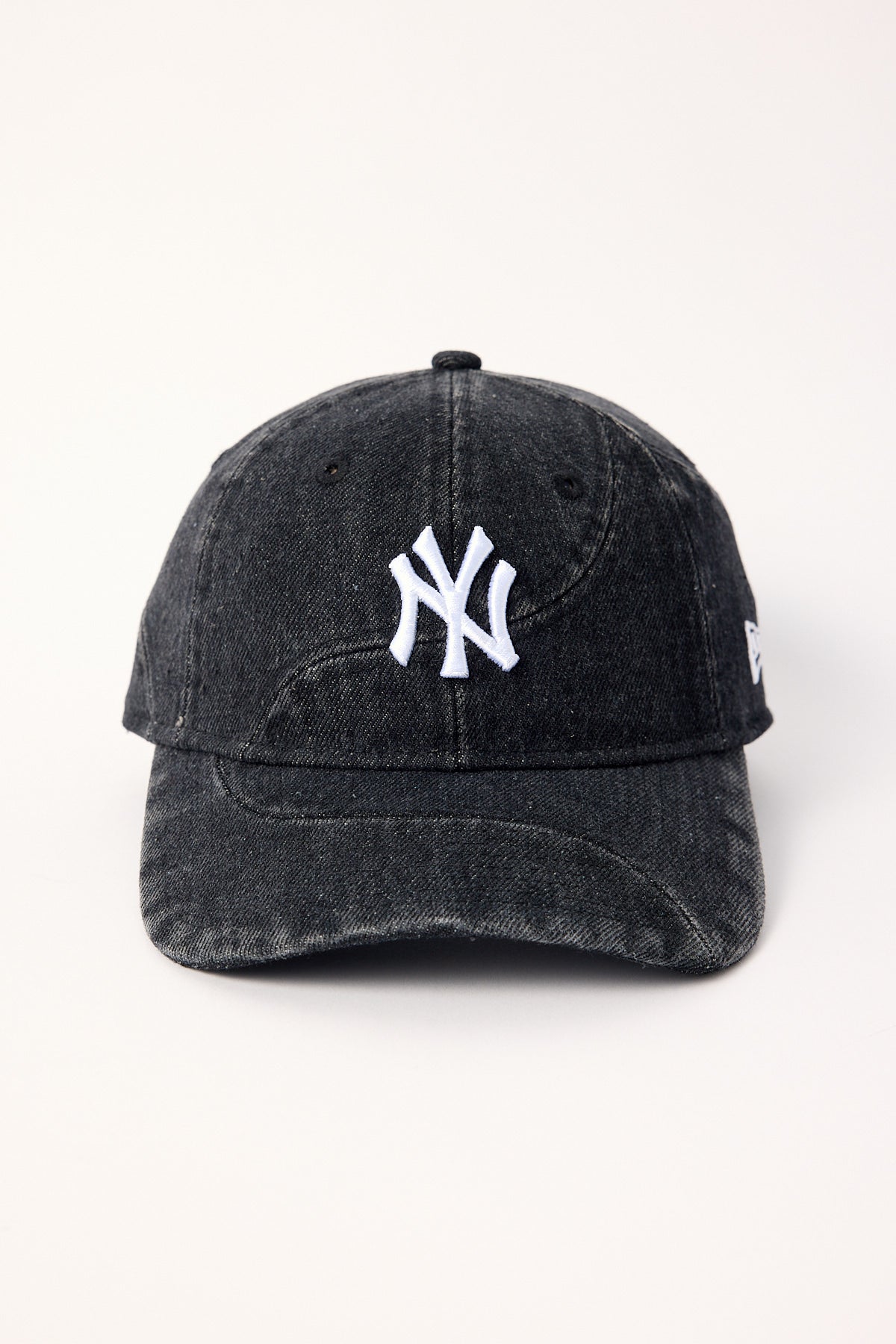 New Era Denim Curve 9Twenty New York Yankees Cap Black Denim