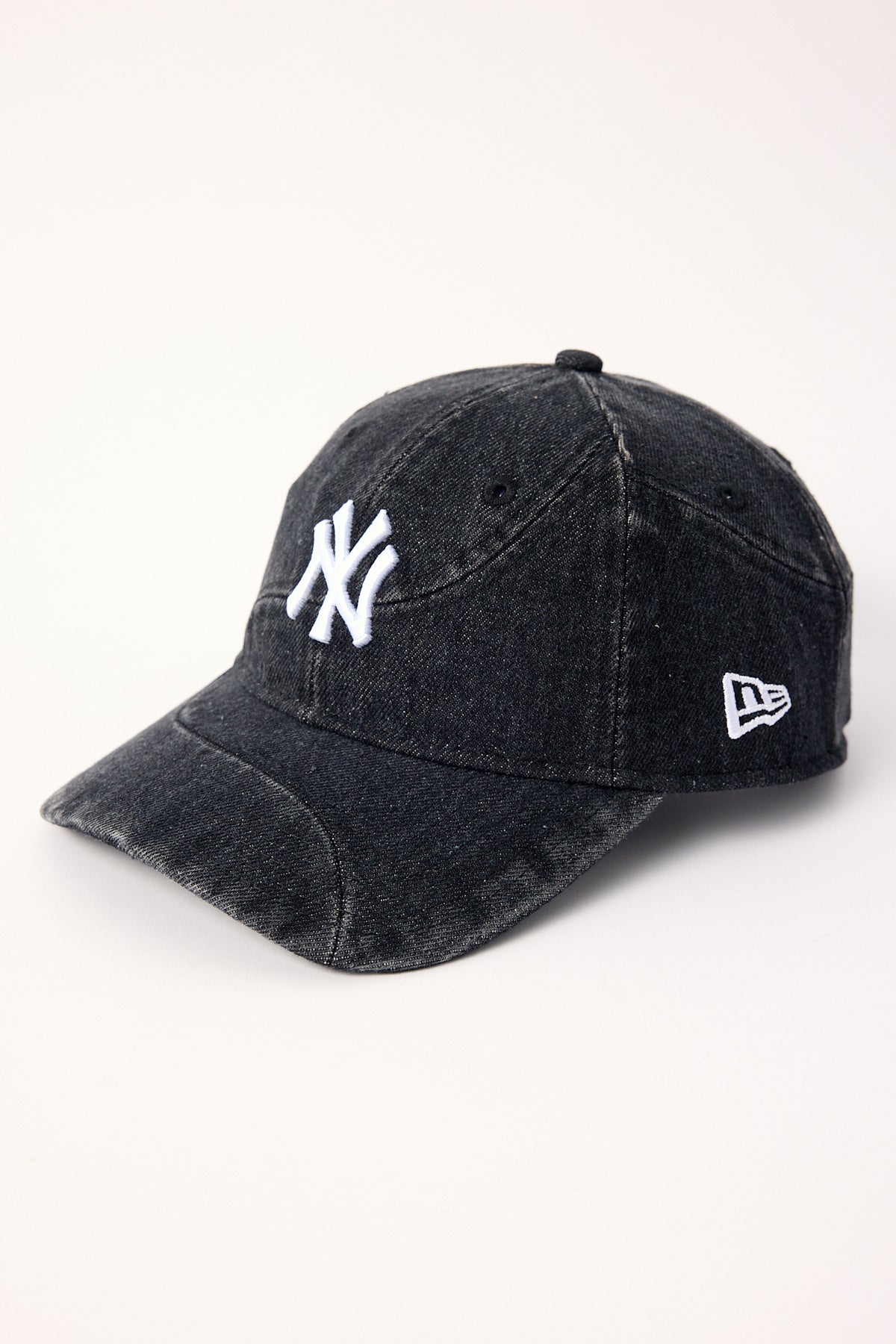New Era Denim Curve 9Twenty New York Yankees Cap Black Denim