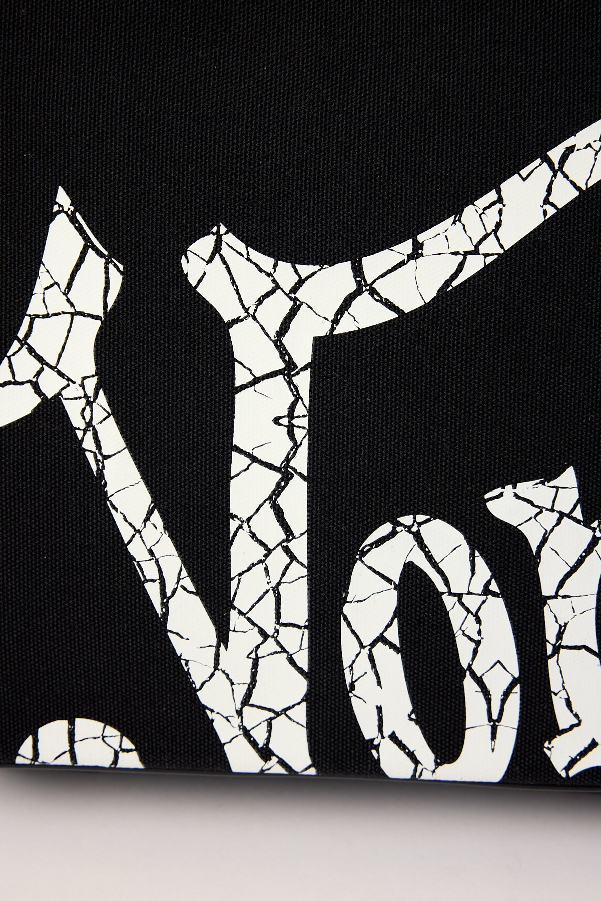 Von Dutch Signature Messenger Bag Black