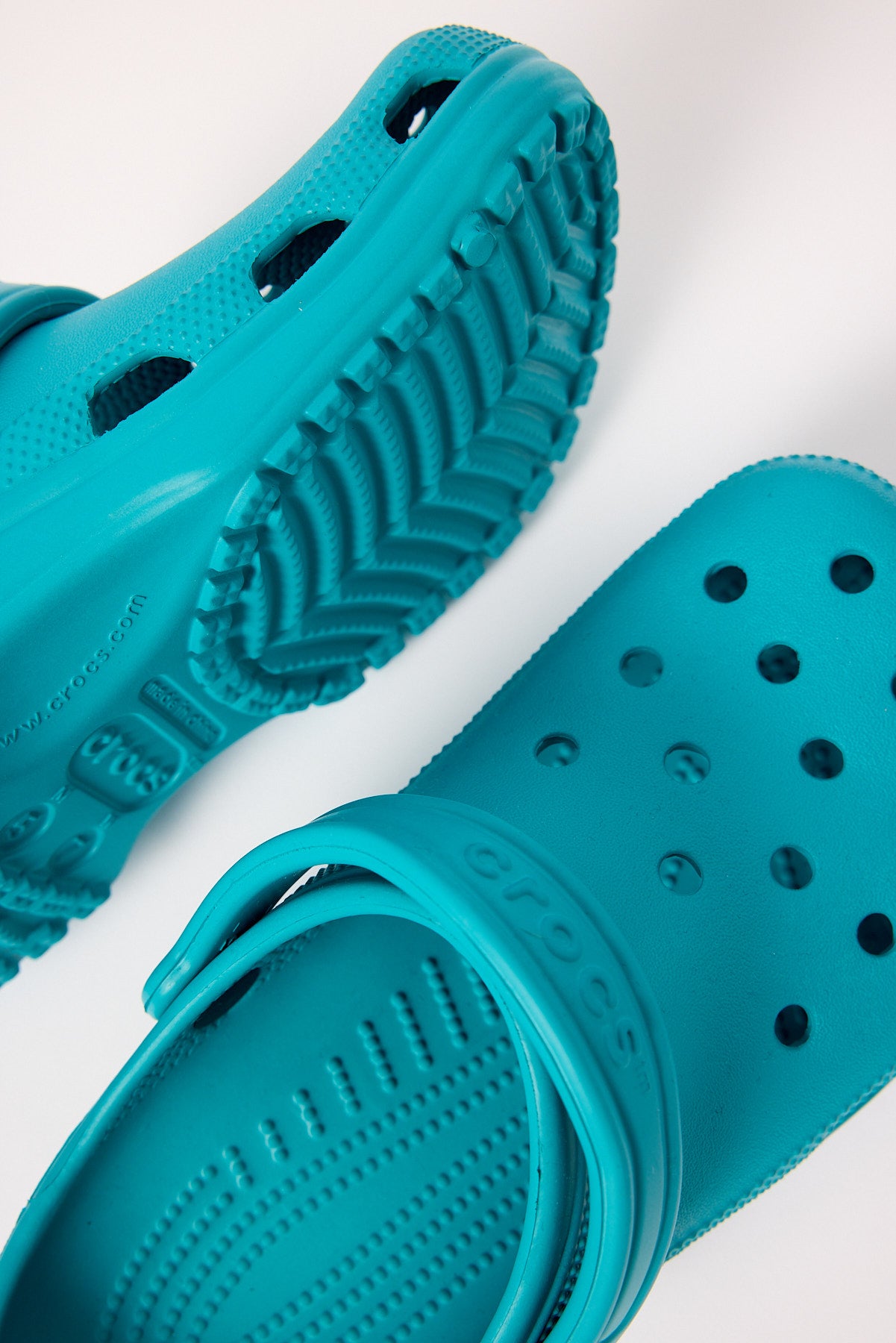 Crocs Classic Clog Turbo Teal