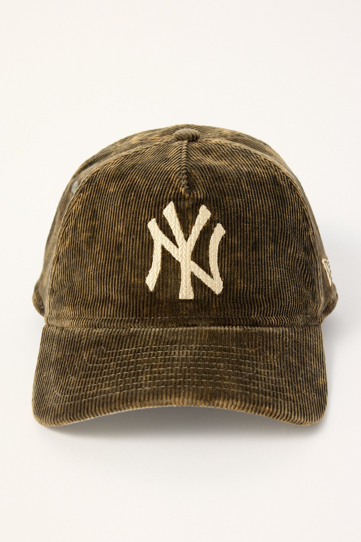 New Era Washed Cord 9Twenty A-Frame New York Yankees Cap New Olive/Grey