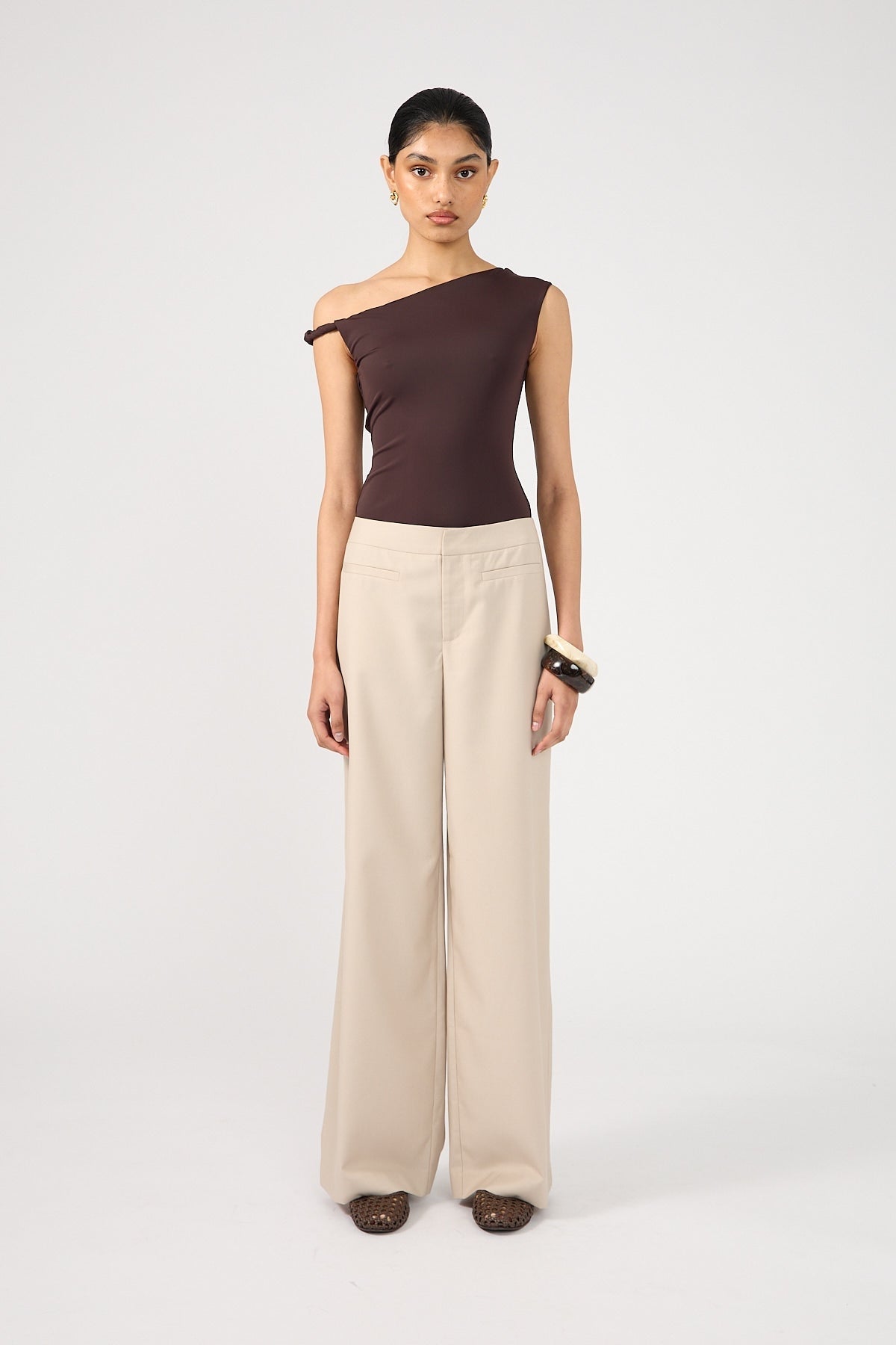 Perfect Stranger Odessa Mid Rise Pant Beige