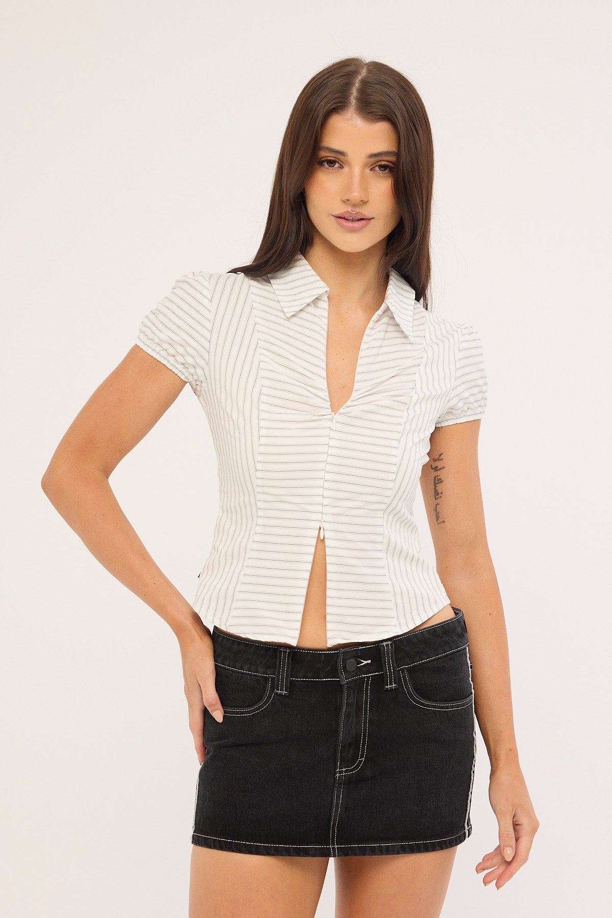 Rusty Flip Mommy Low Rise Mini Skirt Black Out