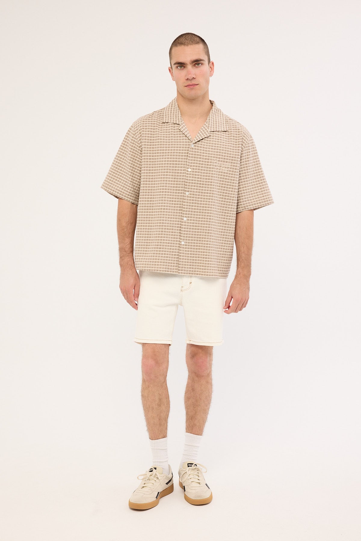 Abrand A2 Slim Short Guy Guy