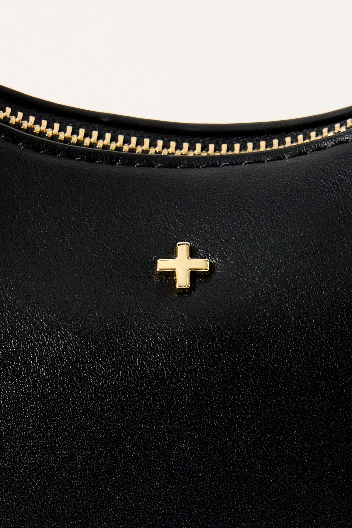 Peta + Jain Tabbi Black