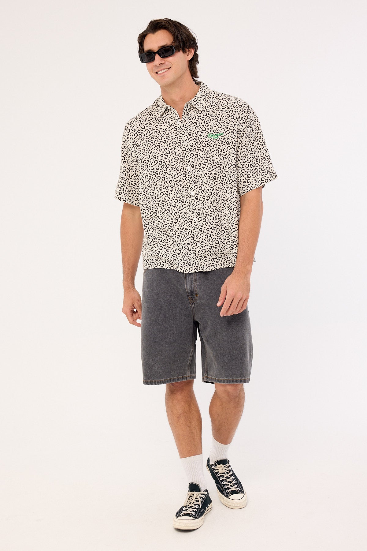 Common Need Best Interest Boxy Cropped Shirt Cream Leopard